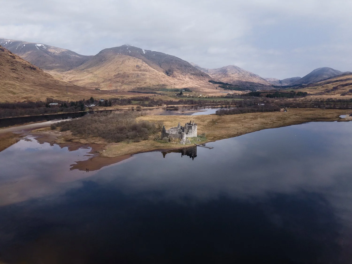 Calm morning at Kilchurn Castle.
