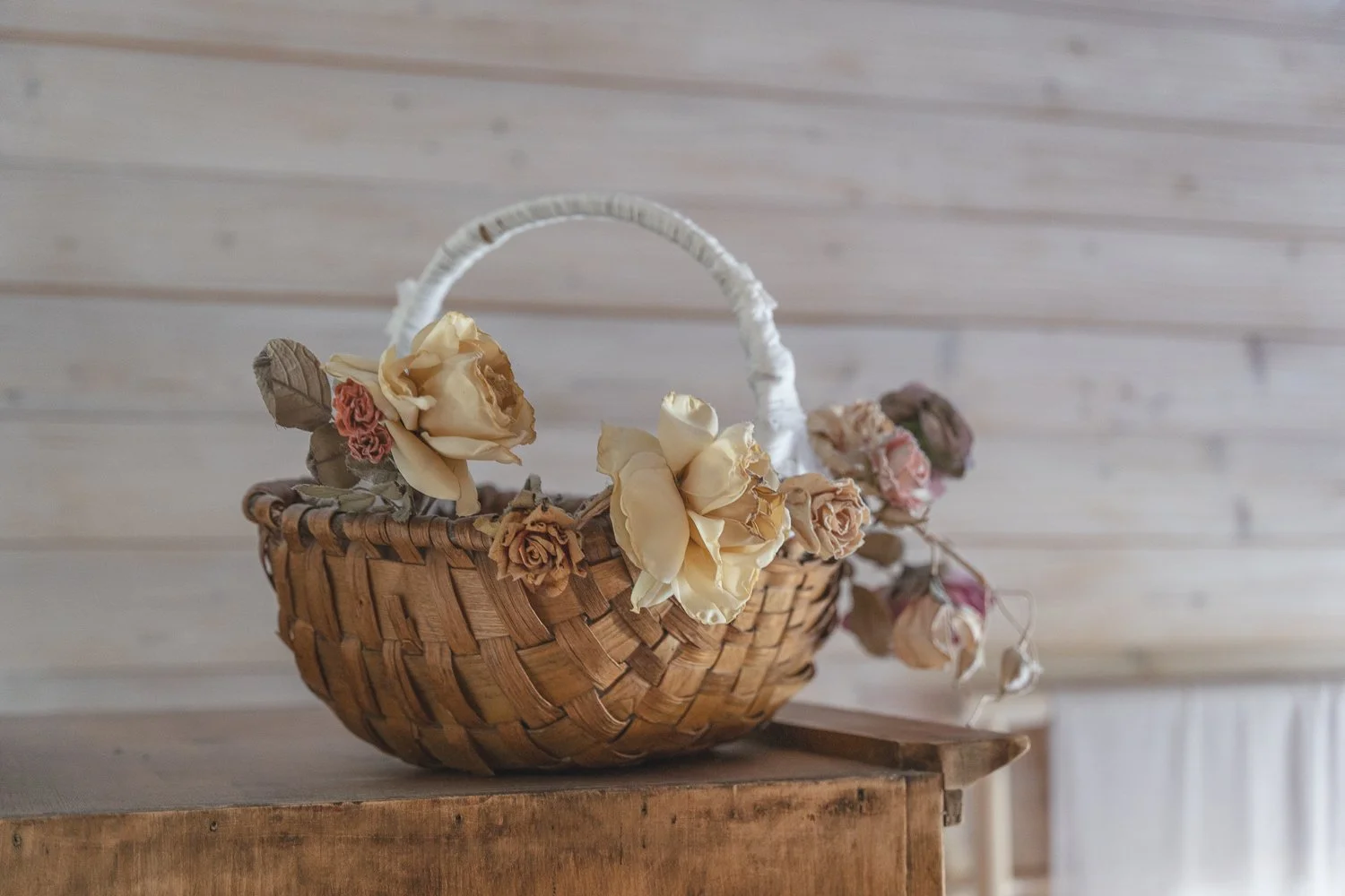 decoration basket.jpg