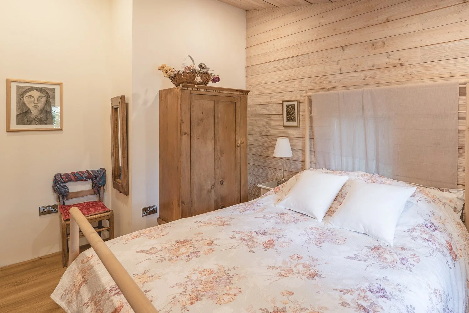 Studio Hoose bedroom.jpg