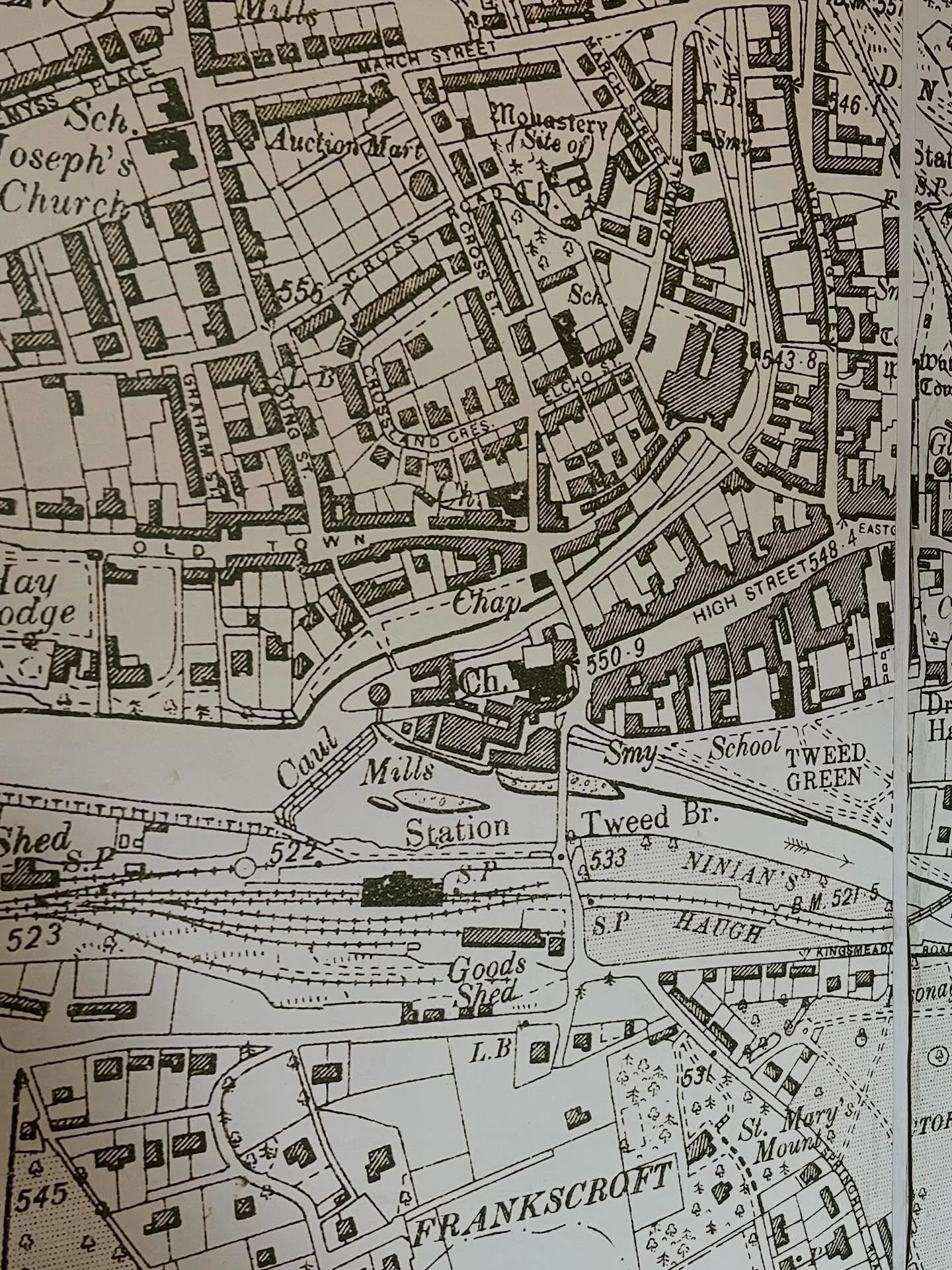 Love this map as you enter @theparkhotelpeebles 

Peebles is a busy, modern town and wears its history fairly lightly, but once you start to pick at it you find all sorts of fascinating layers.  The High Street is a classic Scottish medieval burgh wi