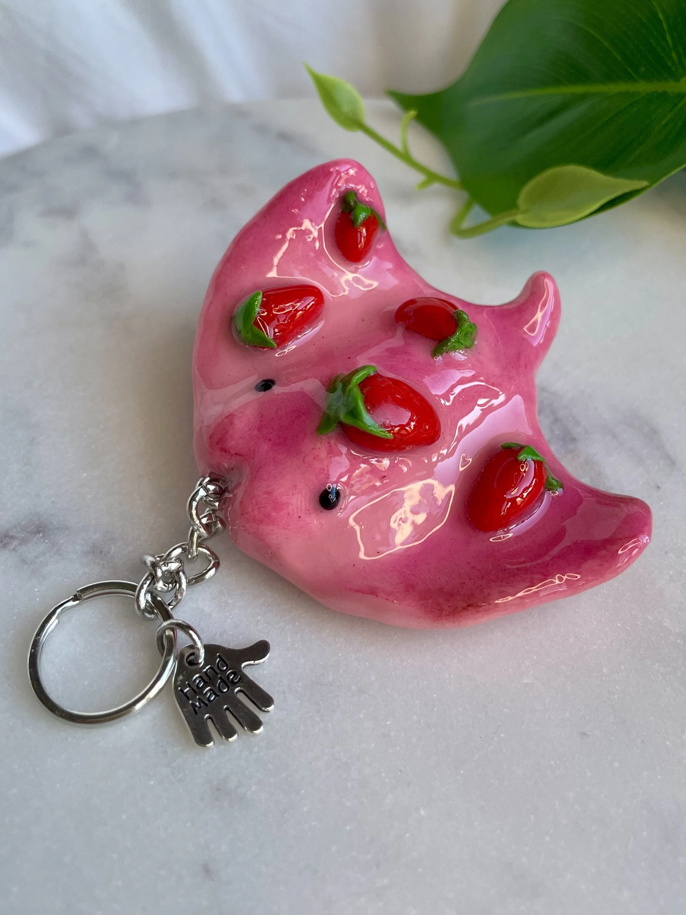 Strawberry Stingray - Keychain