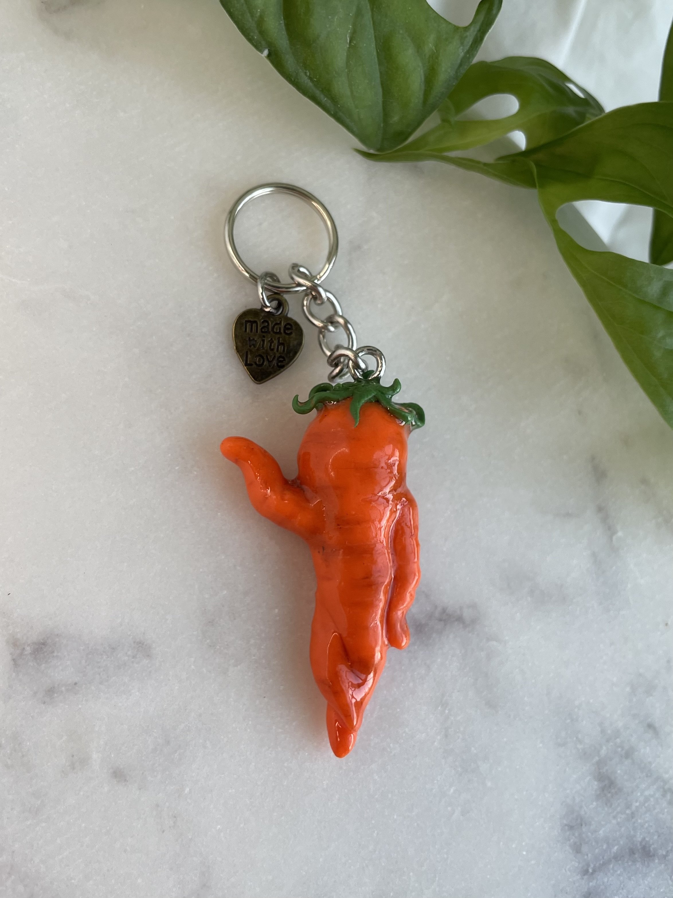 Dancing Carrot - Keychain