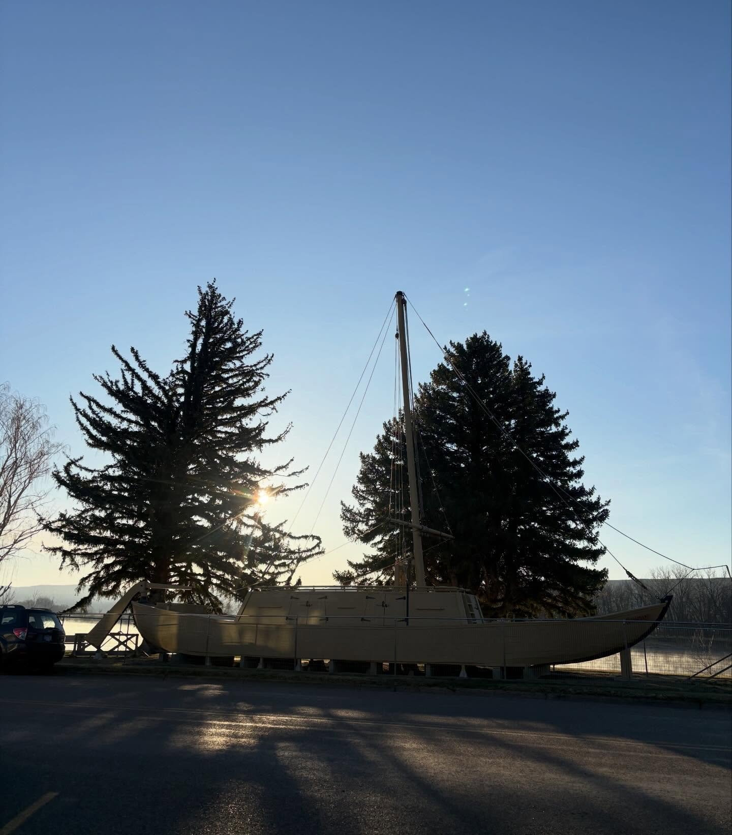 ~Fort Benton Friday~

Sunrise over the Missouri and the Mandan

#fortbentonfriday #missouririver #fortbentonlibrary #fortbentonmontana #montana