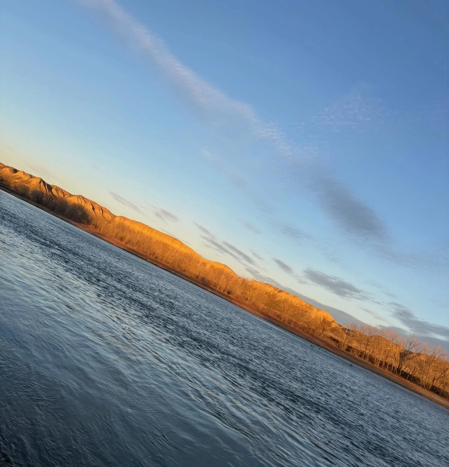 Golden hour view
Water low, still rushes by
Evening walk reward

#nationalpoetrymonth #haiku #haikuaday #fortbentonlibrary #fortbentonmontana
