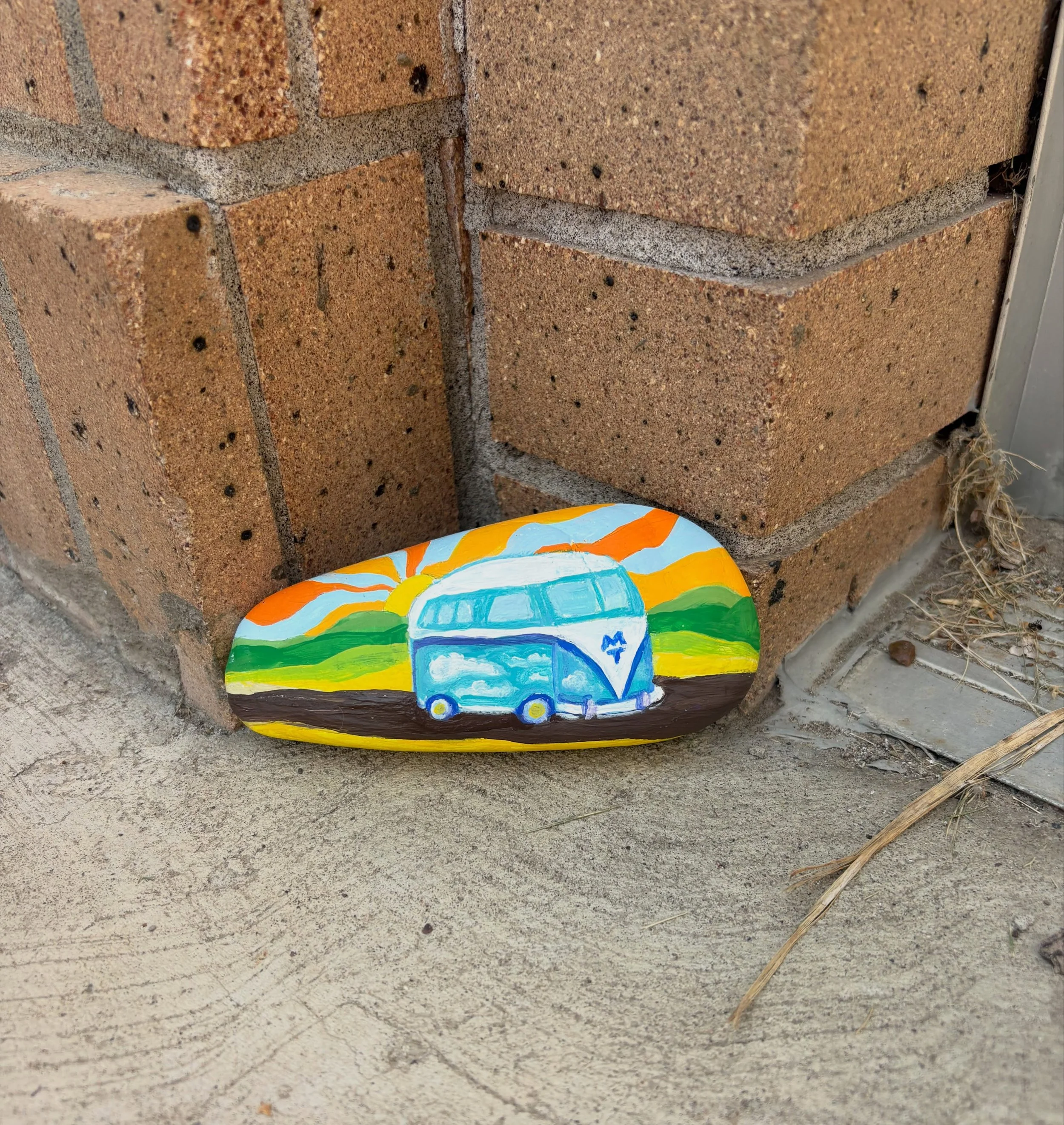 ~Mellow Monday~

New art at the #fortbentonlibrary

#mellowmonday #rockart #fortbentonmontana #visitfortbenton