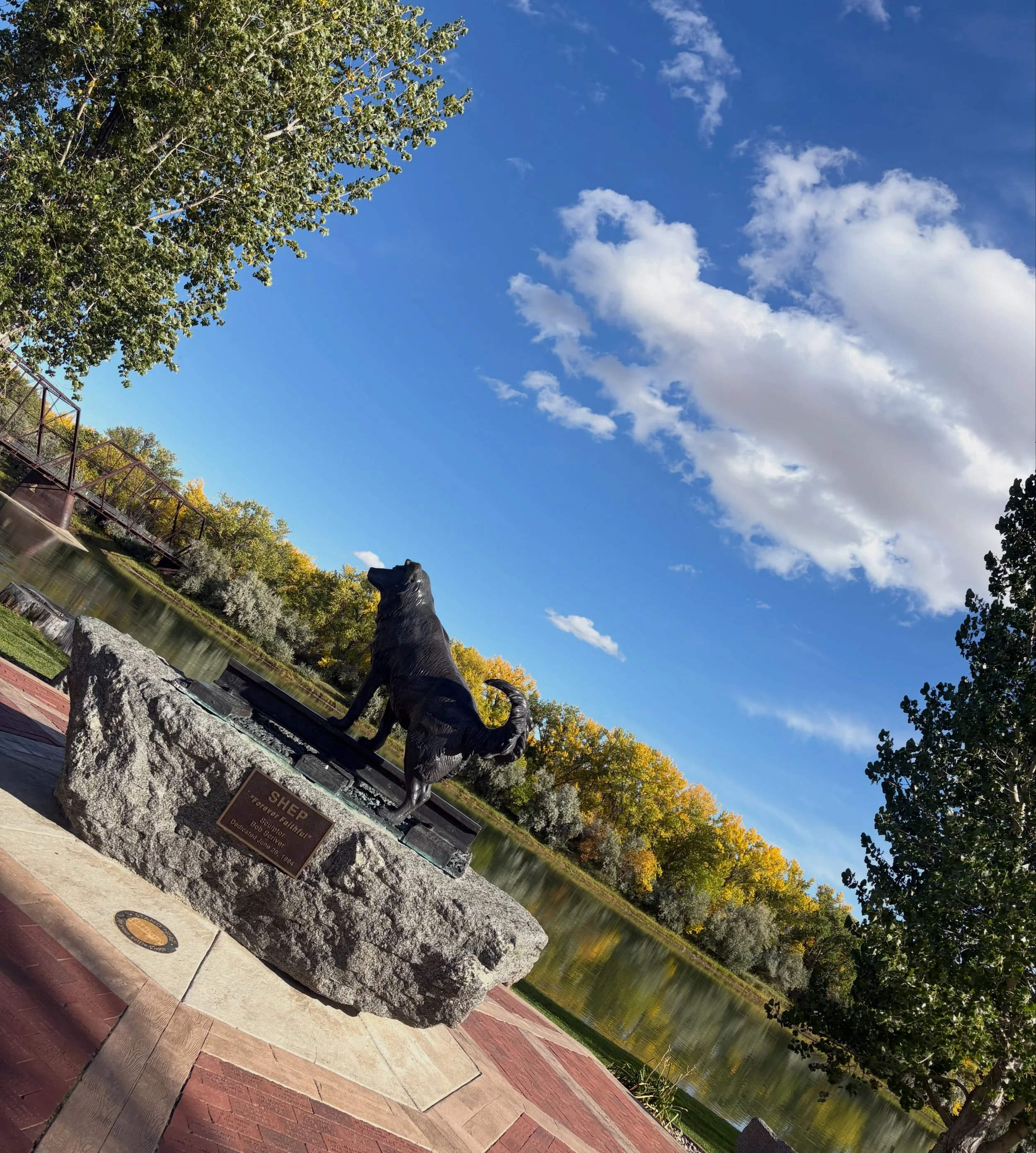 ~Fort Benton Friday~

It&rsquo;s fall, y&rsquo;all!

#fortbentonfriday #fortbentonlibrary #autumn #fortbentonmontana #visitfortbenton