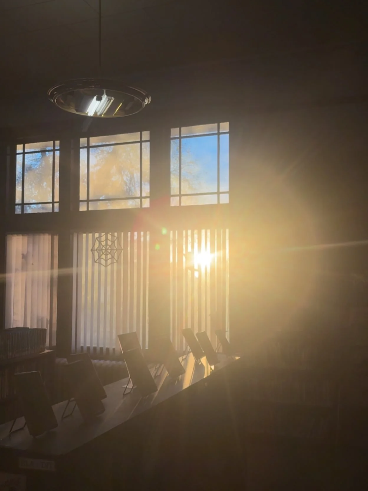 ~Mellow Monday~

#mellowmonday #sunrise #autumn #fortbentonlibrary #fortbentonmontana