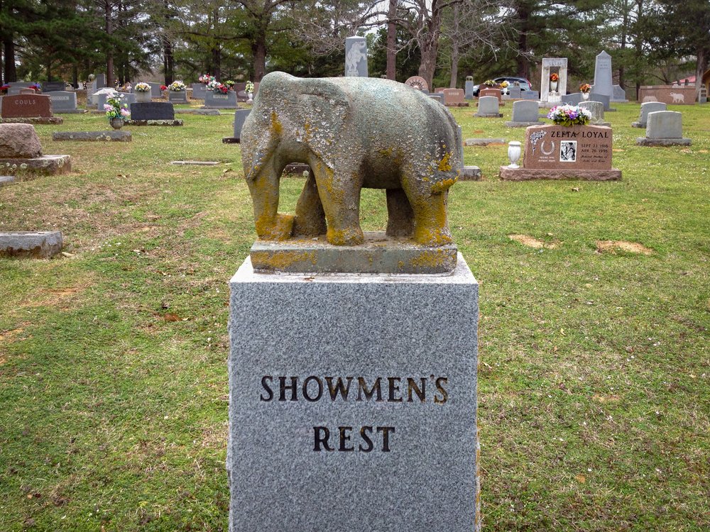 Showman's Rest