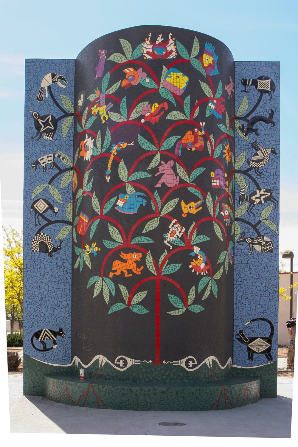NM - Albuquerque - Attractions - Magennis Tree of Life