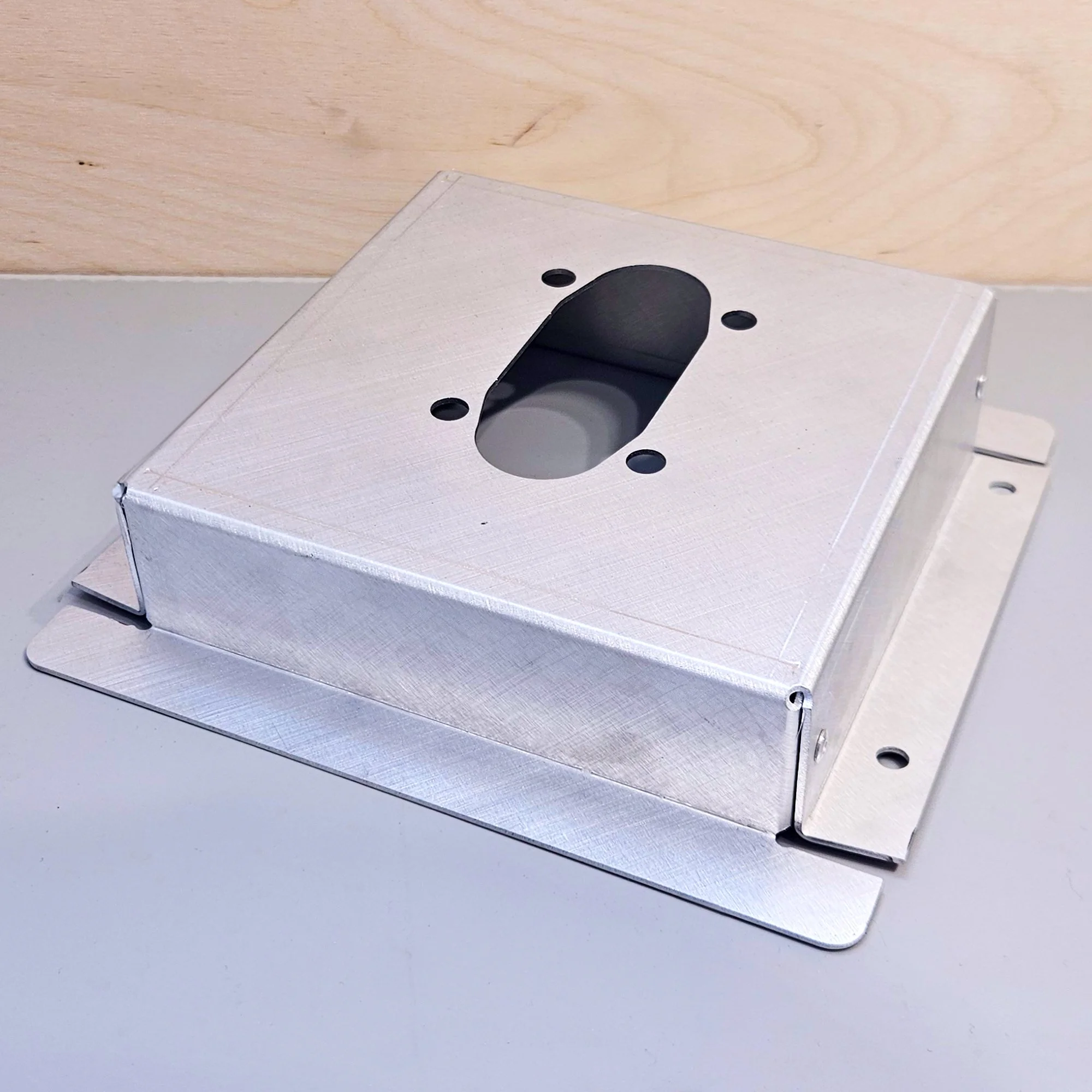 EVB-TRANSIT-HEATER-PLATE-01.jpg