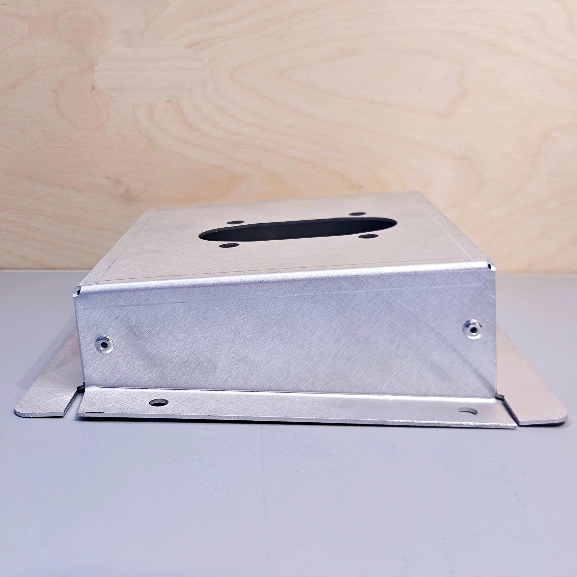 EVB-TRANSIT-HEATER-PLATE-03.jpg