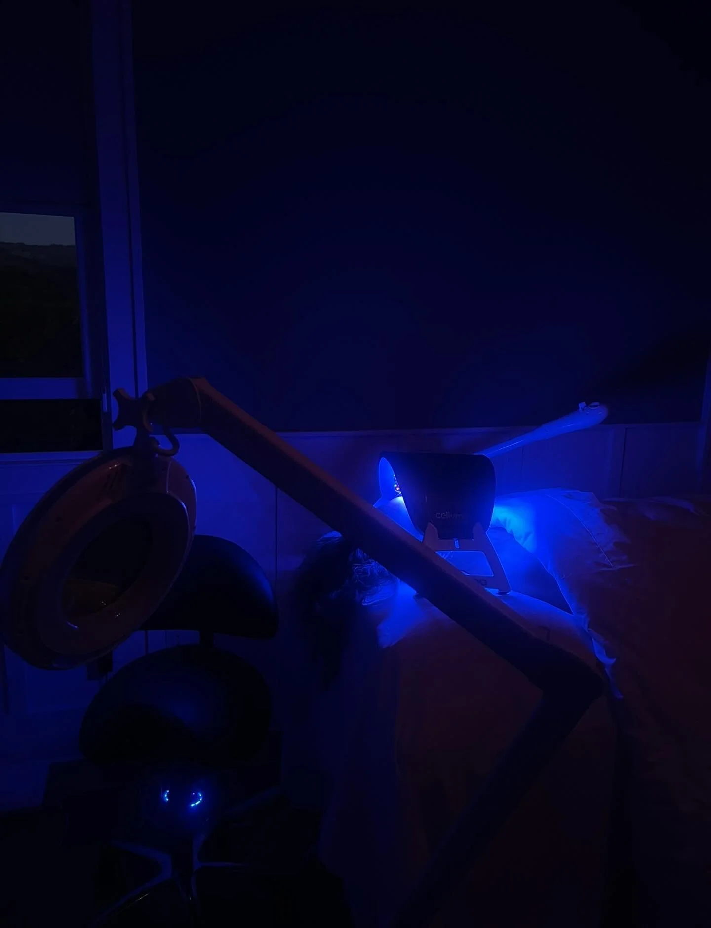 A cozy evening facial for deep rest and parasympathetic work 🕯️