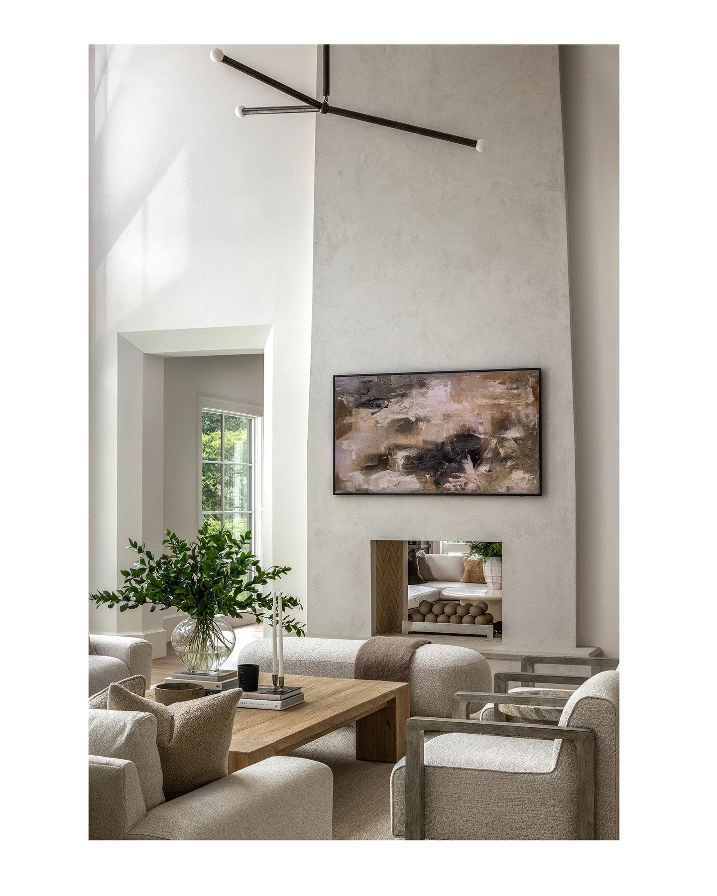 Layers of warmth, texture and architectural elements captured for @studiopicadesign, @tricresthomes and @paradigmoffice.
.
#interiors #interiorsphotographer #dcphotographer #nyphotographer #architectureanddesign #interiordesigner #archdigest #lovemyj