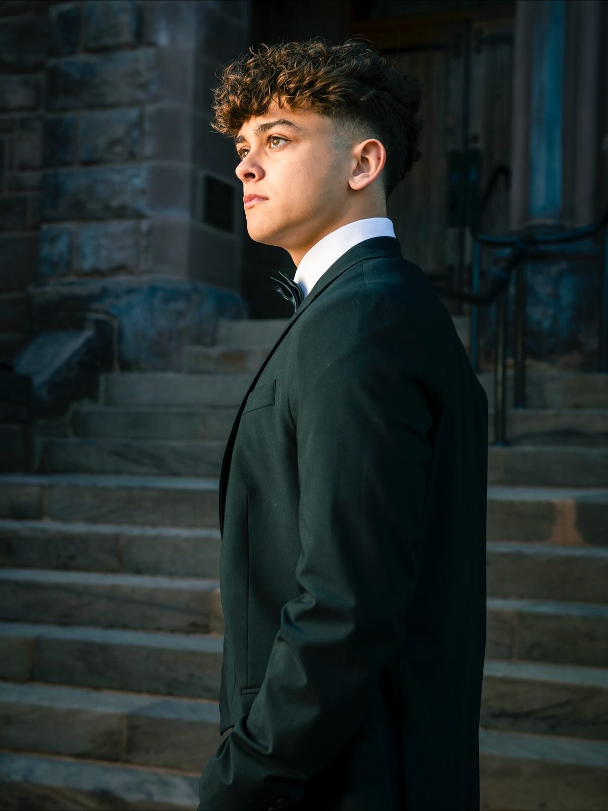 Trey
#style #fashion #guy #malemodel #senior #seniorpictures #suit