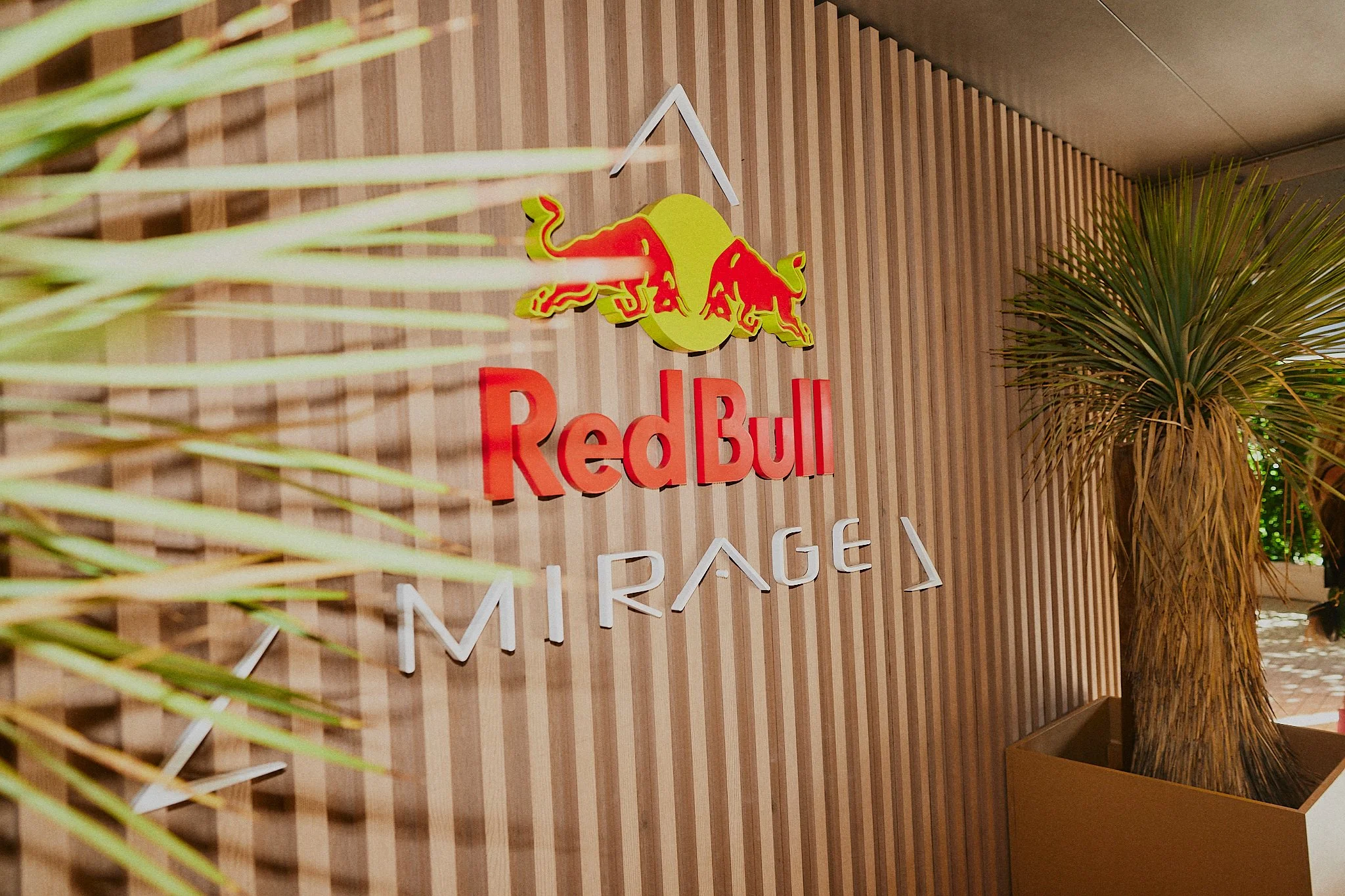 Redbull-CMGCoachella2026-wknd1-RSP-web-150dpi_DSC8059.jpg