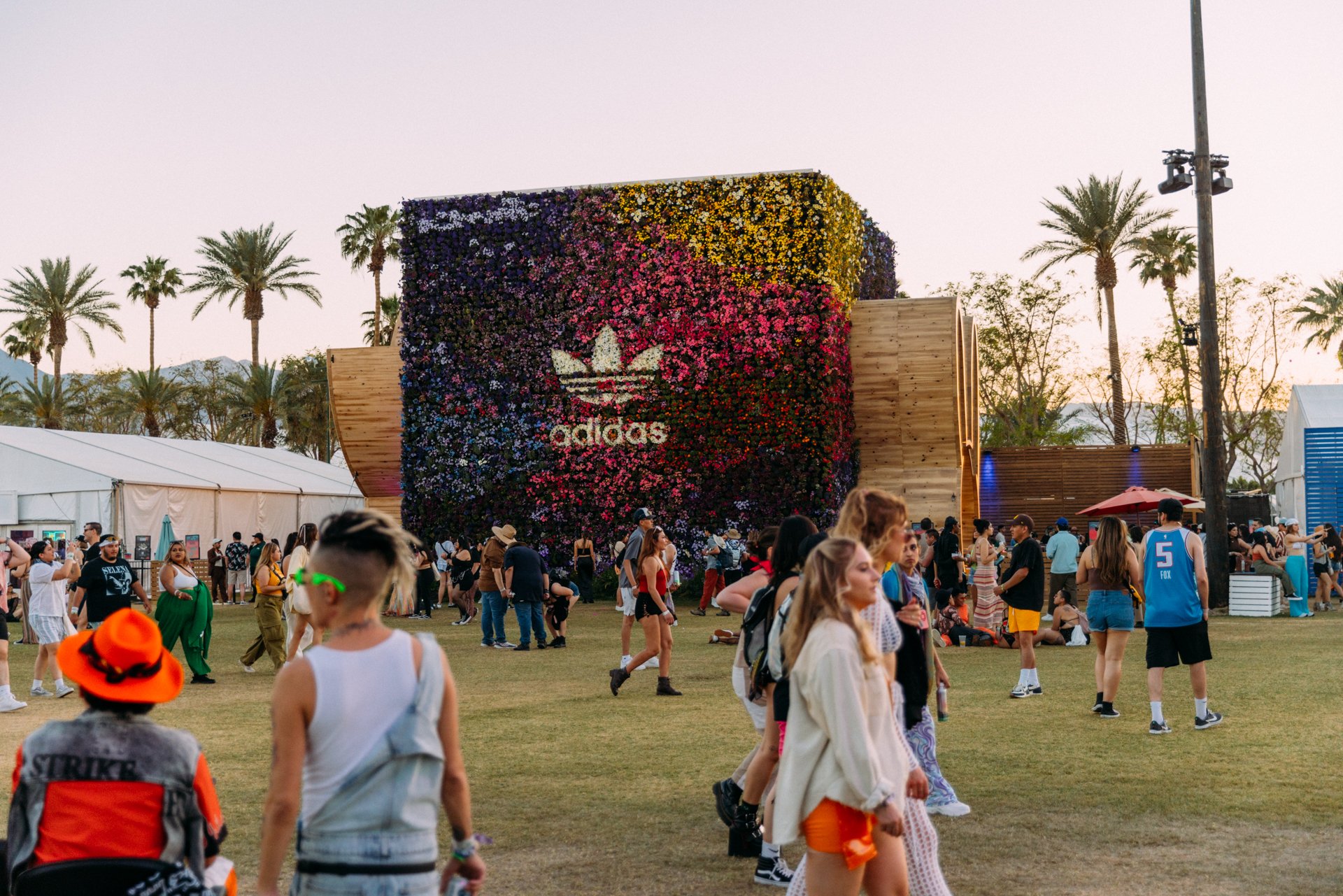 CMG-coachella2023-VCH-ADIDAS-NIGHT-EXTERIOR150 DPI-7319.jpg
