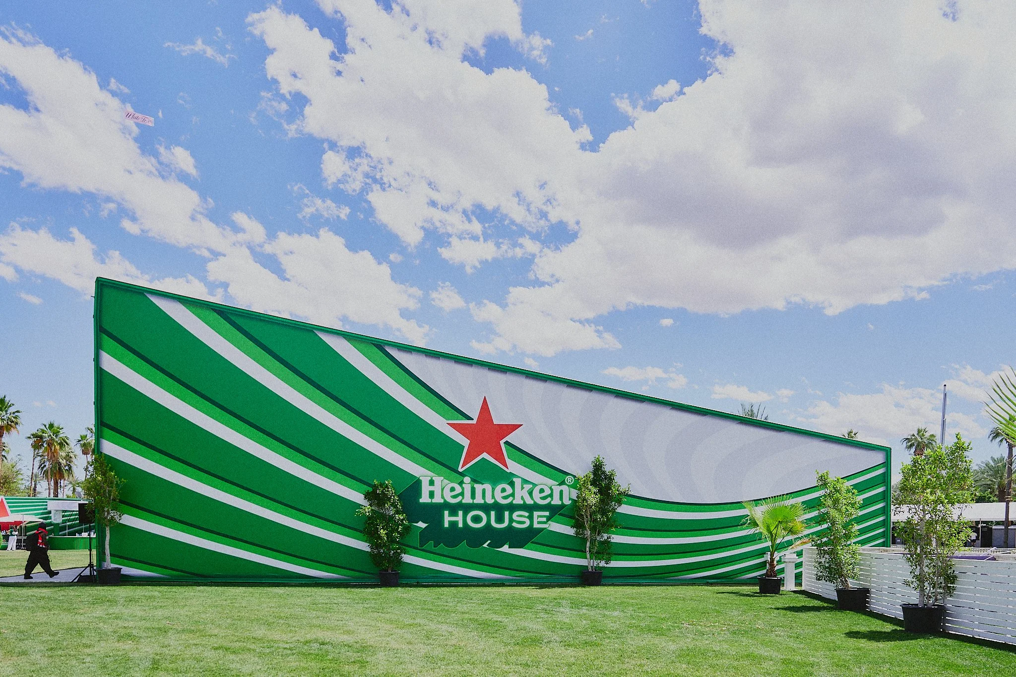 Heineken-CMGCoachella2026-wknd1-RSP-web-150dpi_DSC0333.jpg