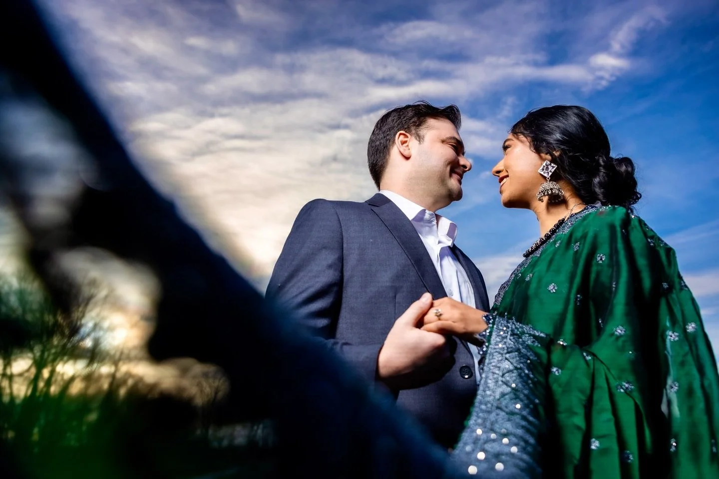 How light changes the dynamics of an image. Captured this beautiful sunset portrait for Priya and Davied. 

What is shows: 

1. Emotional Connection.
2. Dynamic Composition.
3. Rich Color Palette.
4. Atmospheric Mood. 

The Powerhouse Setup: 

@canon