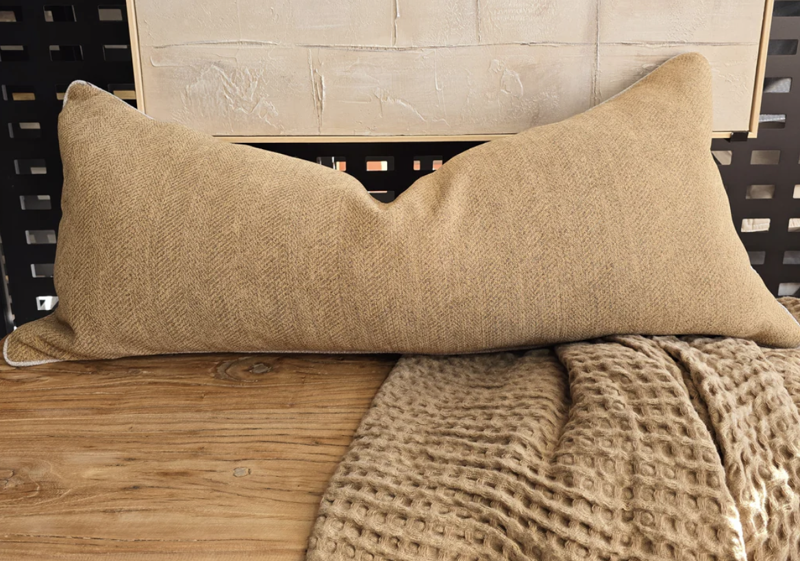 Hailey Linen Cushion - Long Lumbar
