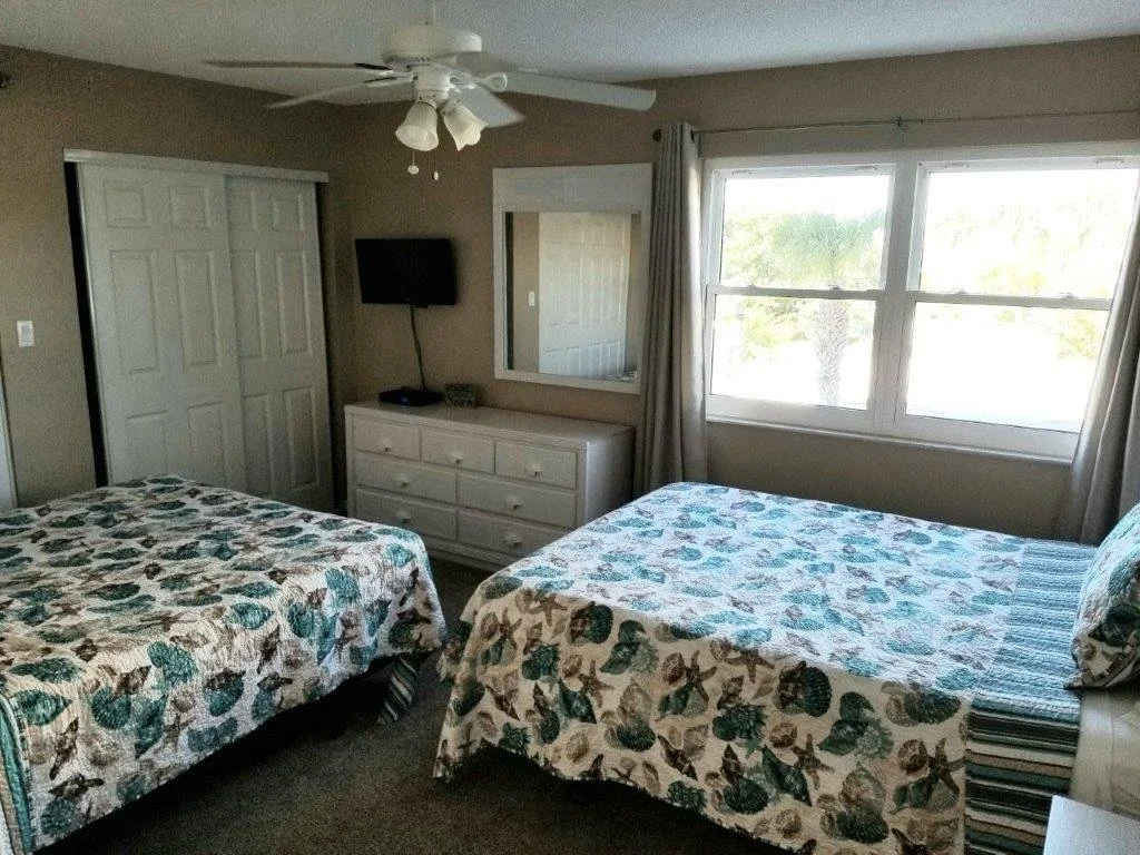 9C-3rd bedroom.jpg