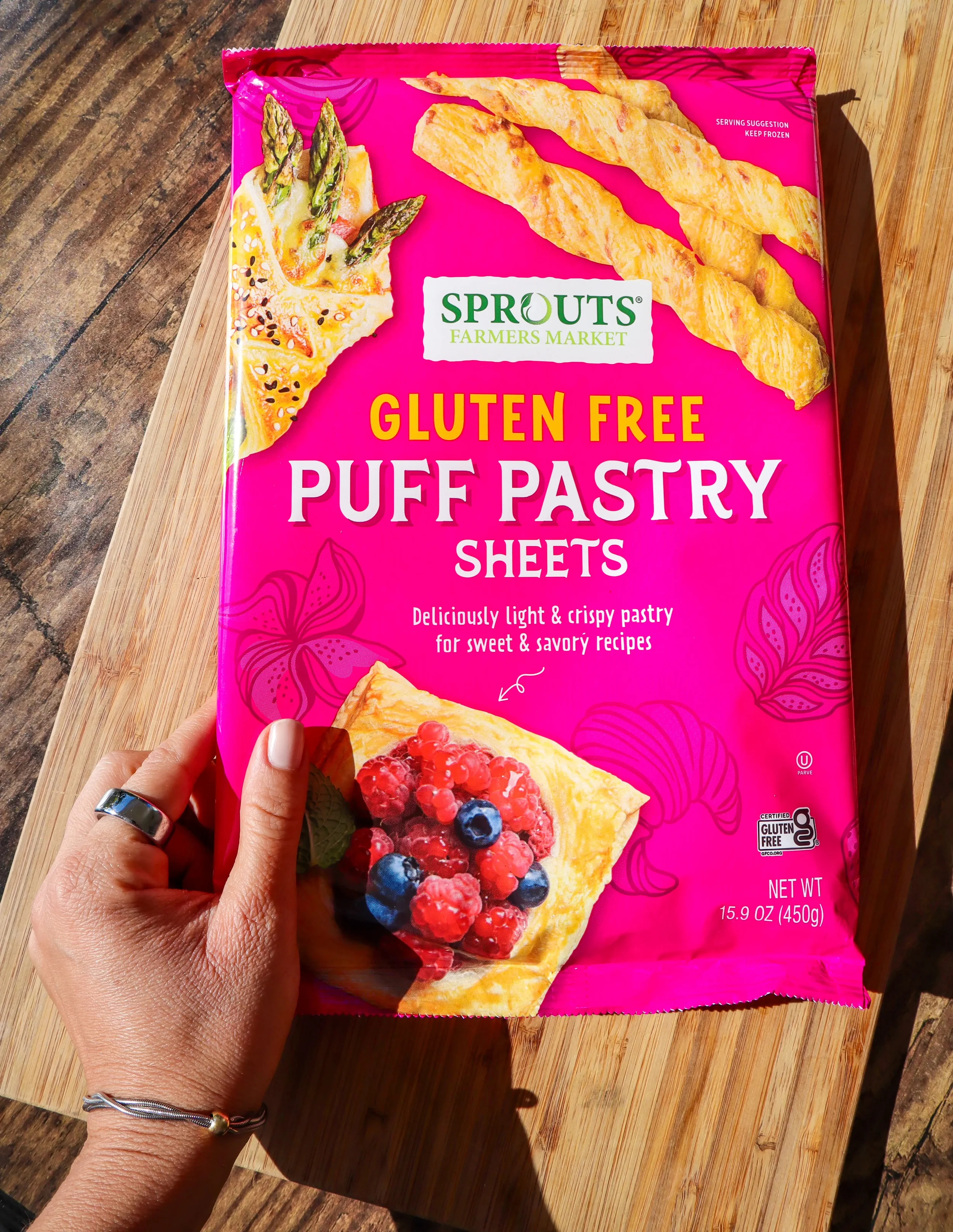 gluten-free-puff-pastry-sheets-for-brie-bites.webp