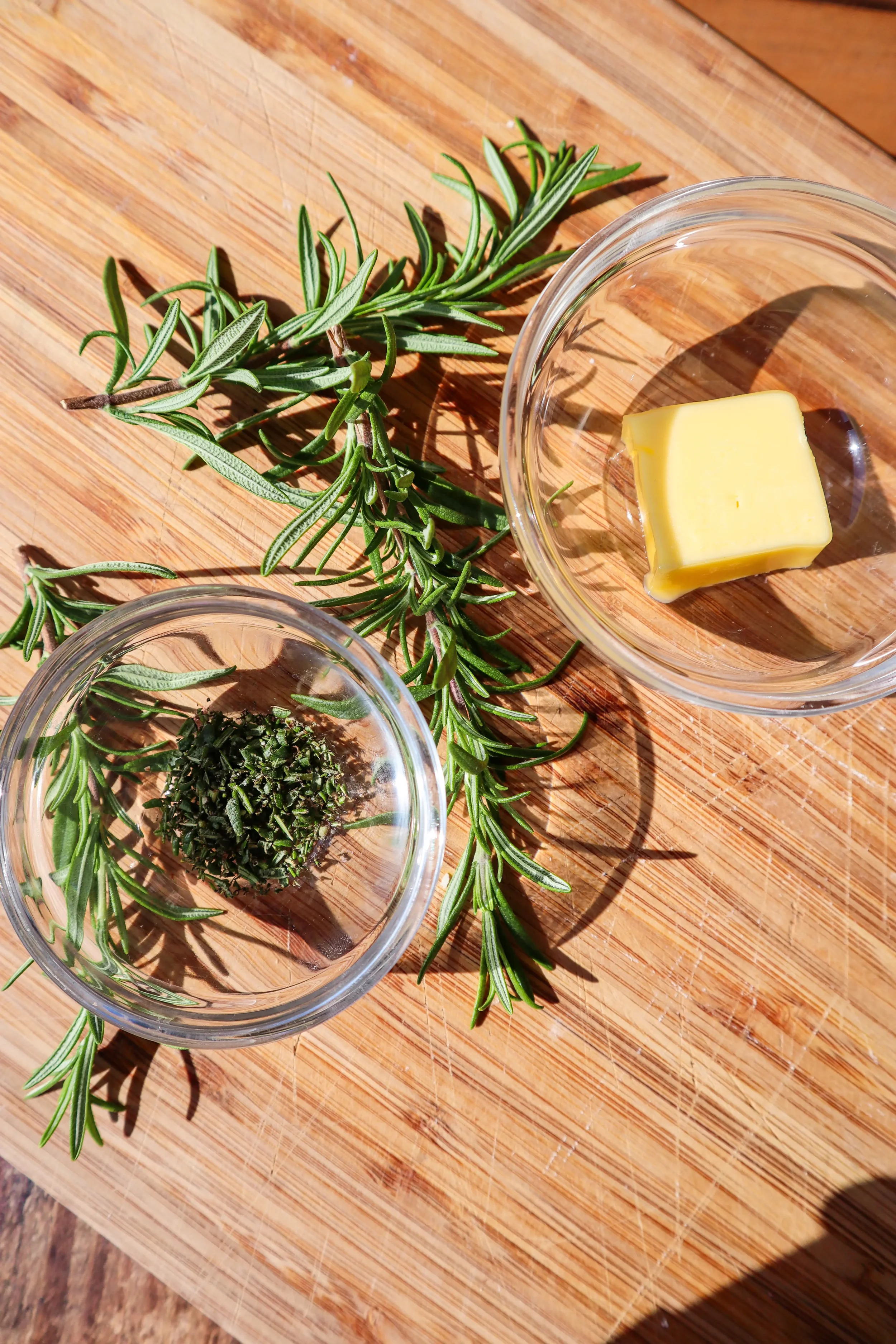 resh-rosemary-and-butter-for-cranberry-brie-bites.webp