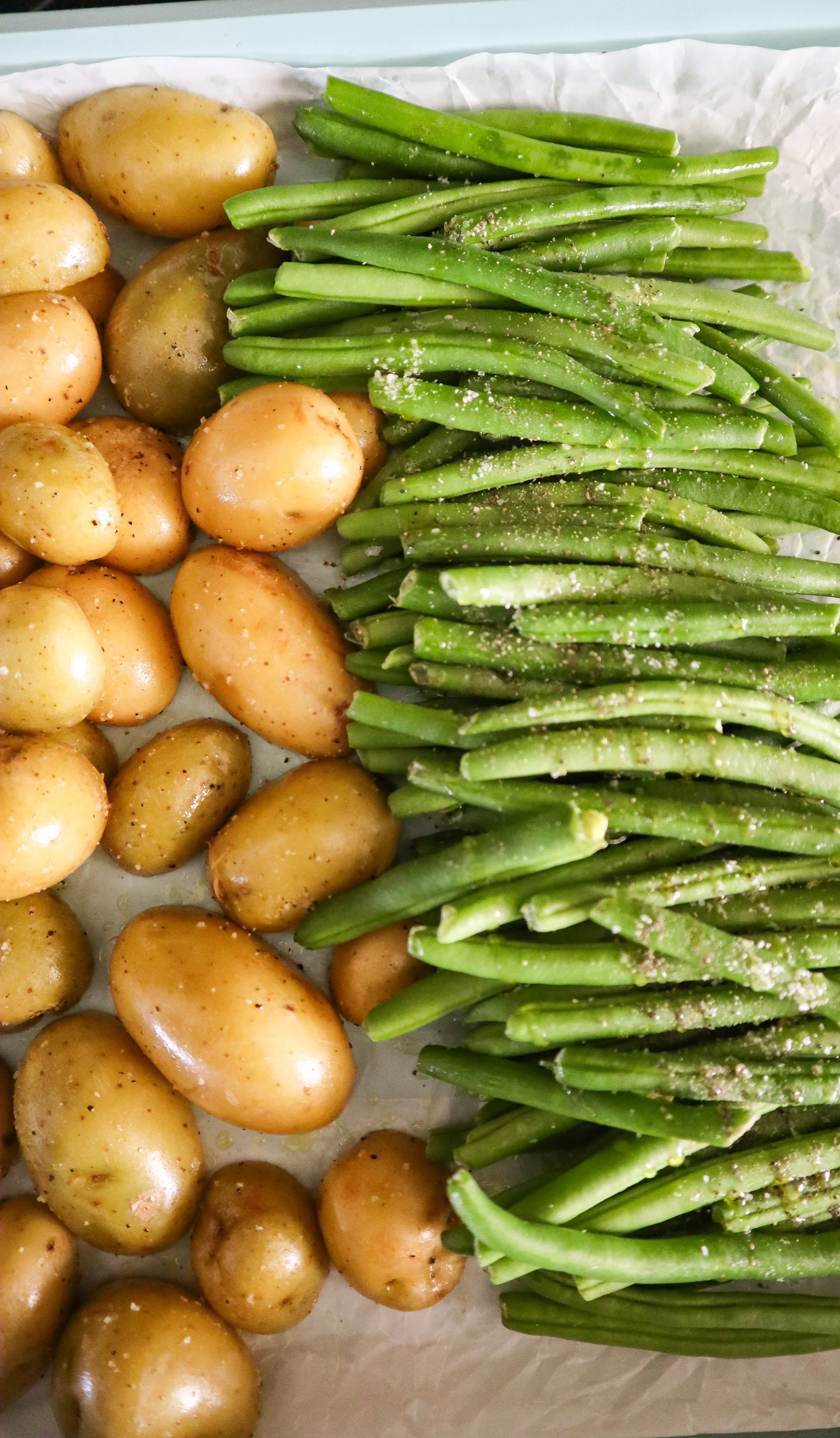 honey_mustard_salmon_potatoes_green_beans_raw.webp