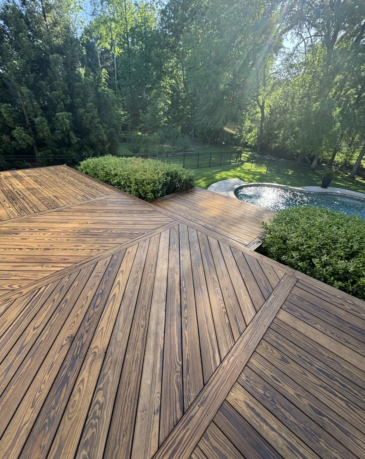 DECKING.jpg