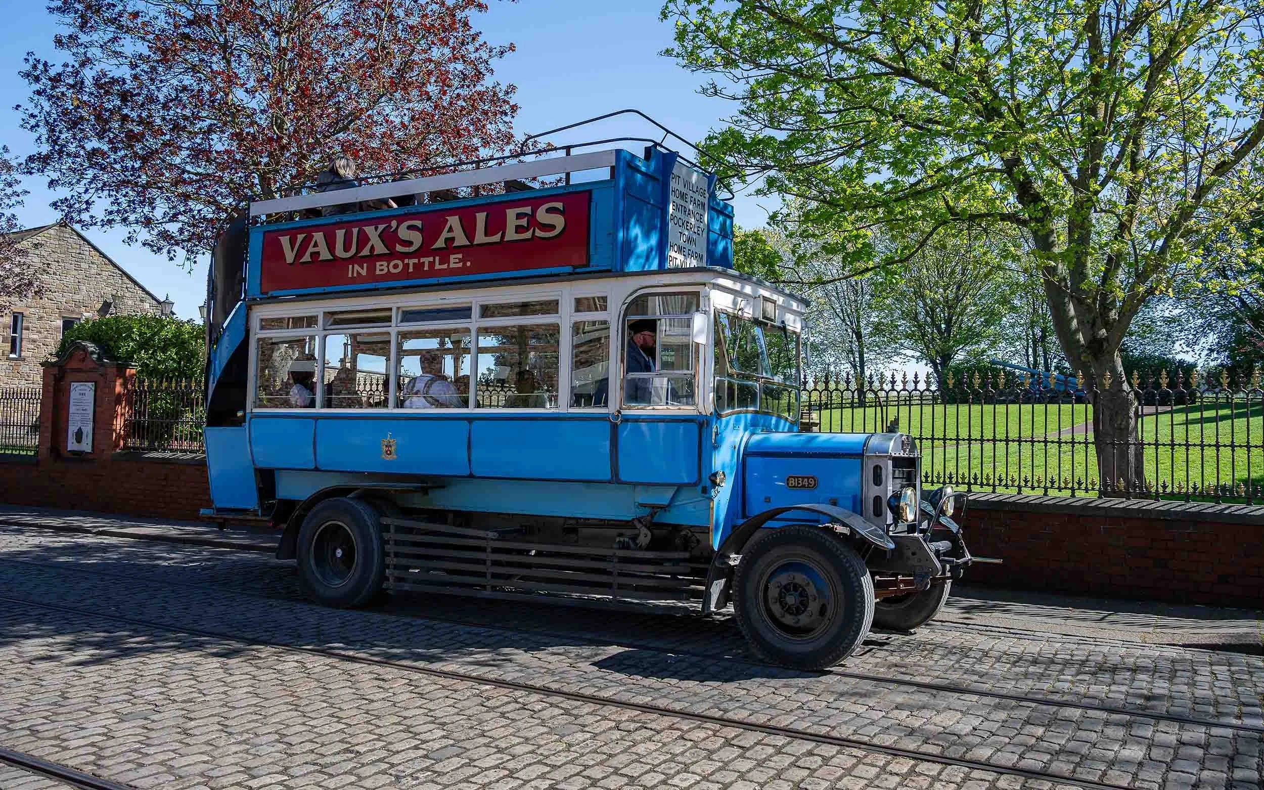 LGOC B-Type Bus | Beamish