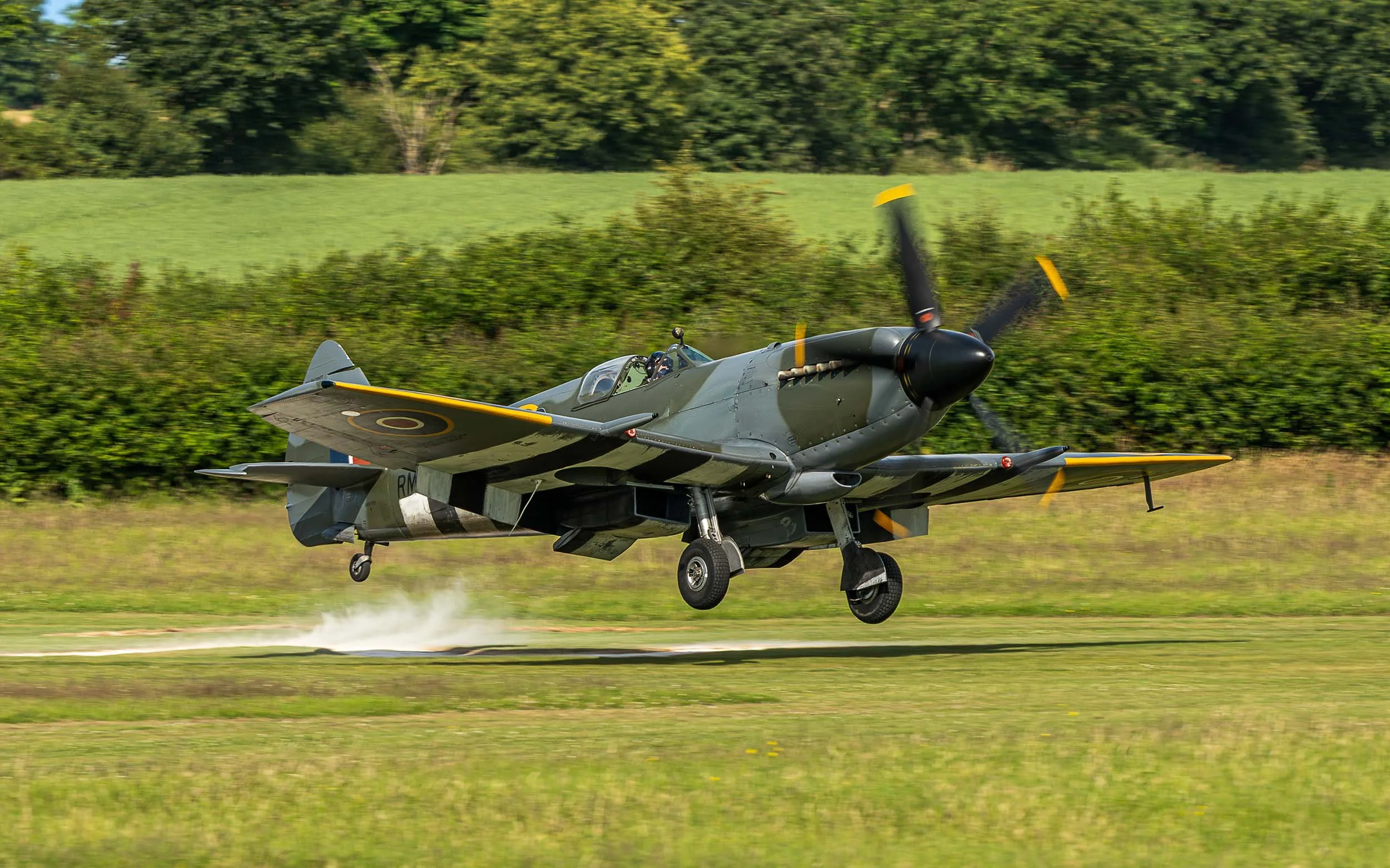 Supermarine Spitfire FR Mk XIV | Festival of Flight 2024