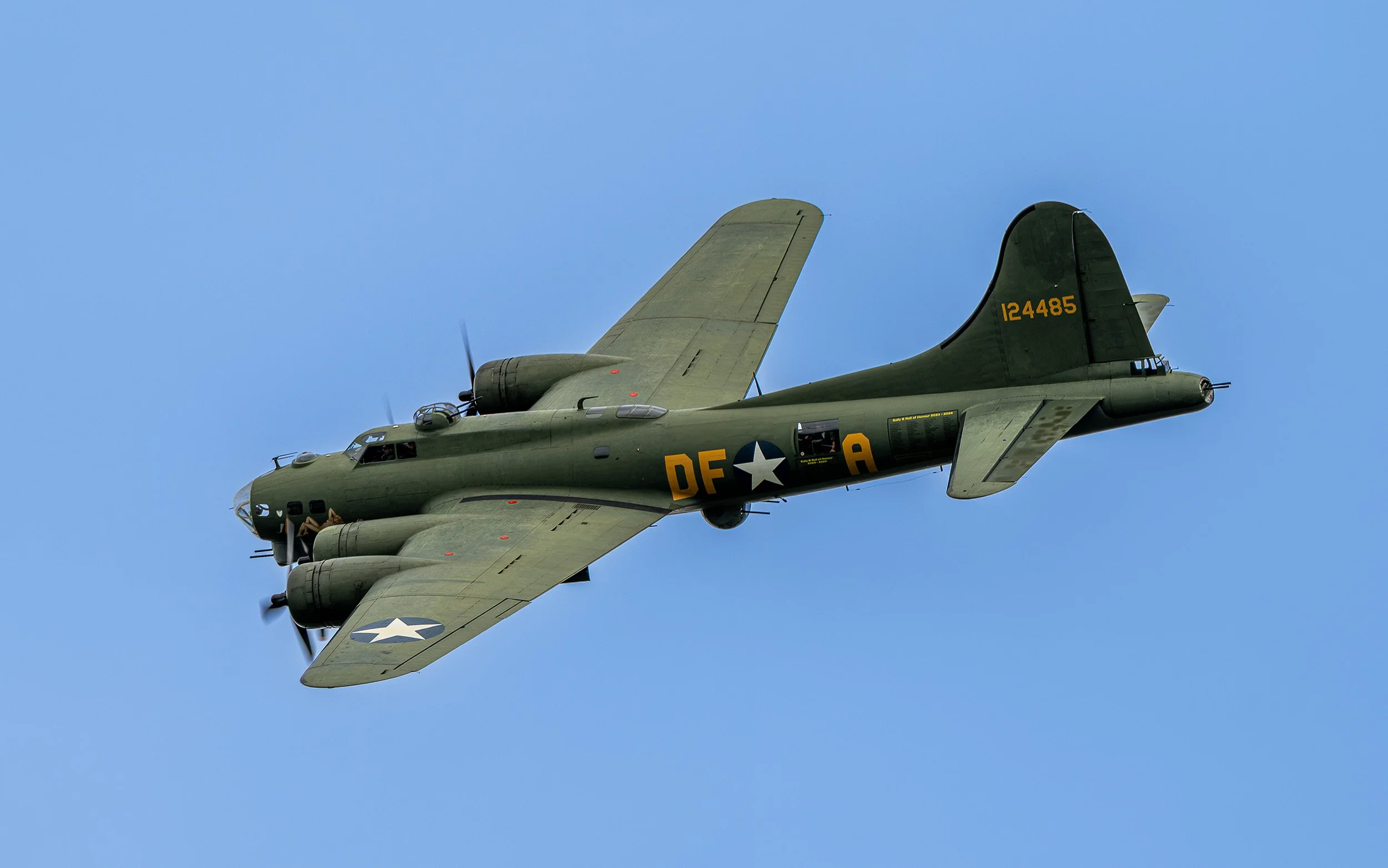 Boeing B-17G Flying Fortress 'Sally B' | B-17 Preservation Ltd