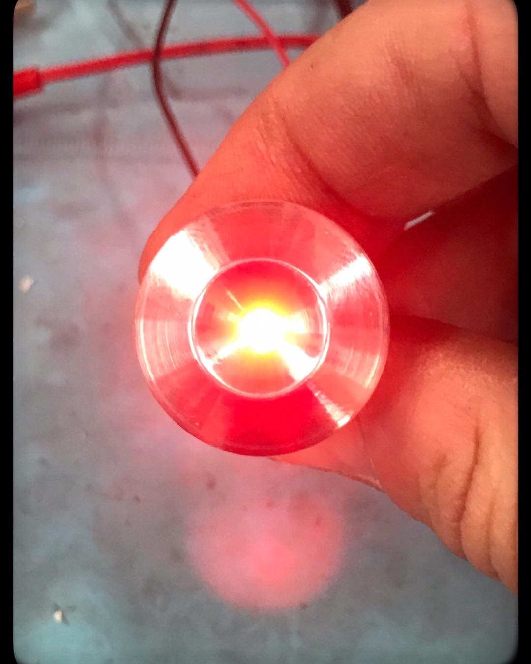 LED2.jpg