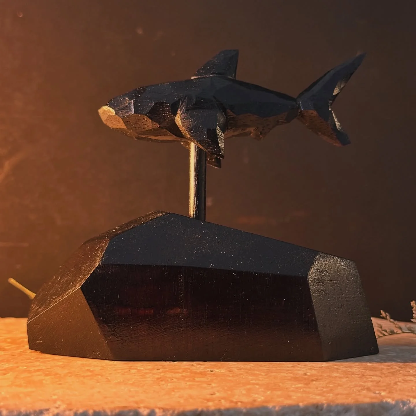I&rsquo;d like to welcome Nick, aka @bailey_thompson_furniture to the growing collection of artists known as &ldquo;shed friends&rdquo; 

This shark was a custom commission at my request and if you would like to order something for yourself now or in
