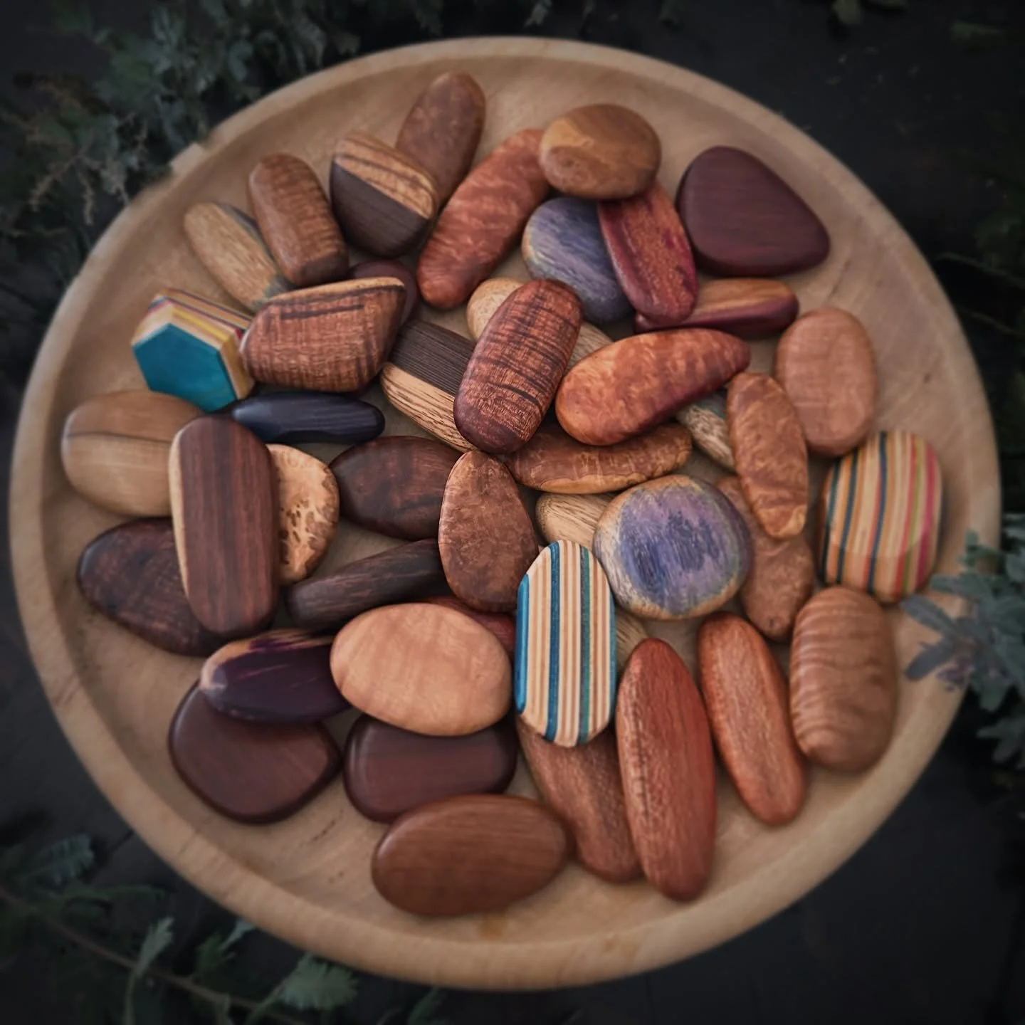 Another fresh update on the website with a huge lot of worry rocks put up in various shapes and sizes!

I&rsquo;ve got another batch brewing so keen to find new homes for these!

#worry #worryrocks #stressrelief #woodenrocks #wooden #australianmaker 