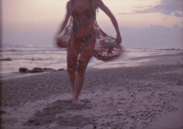 clip-a94fa6eb.gif