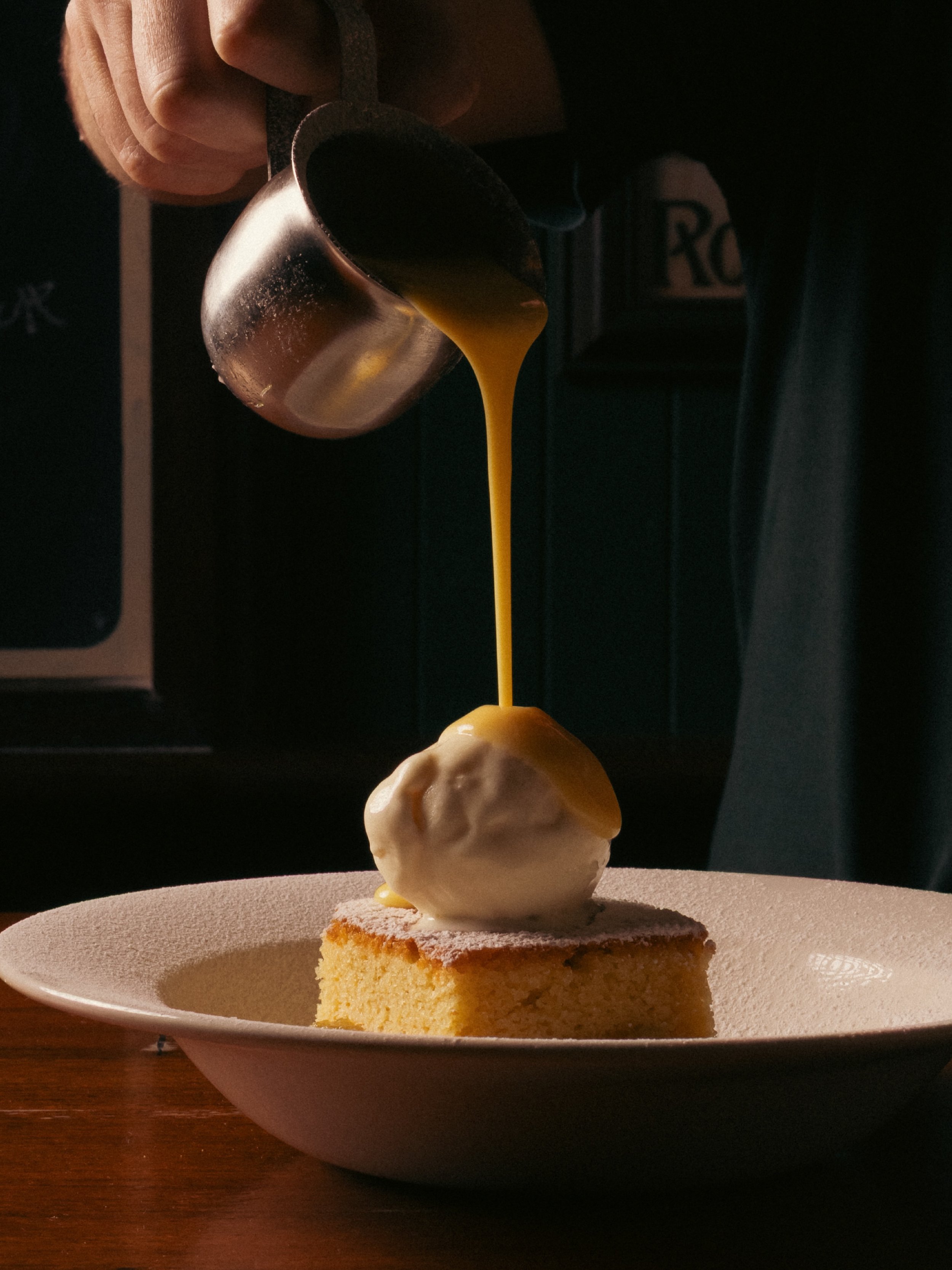 Something sweet, darn good for the soul. Devour our post-parma dinner every evening, only while season lasts. Grab your seat via the link in our bio.