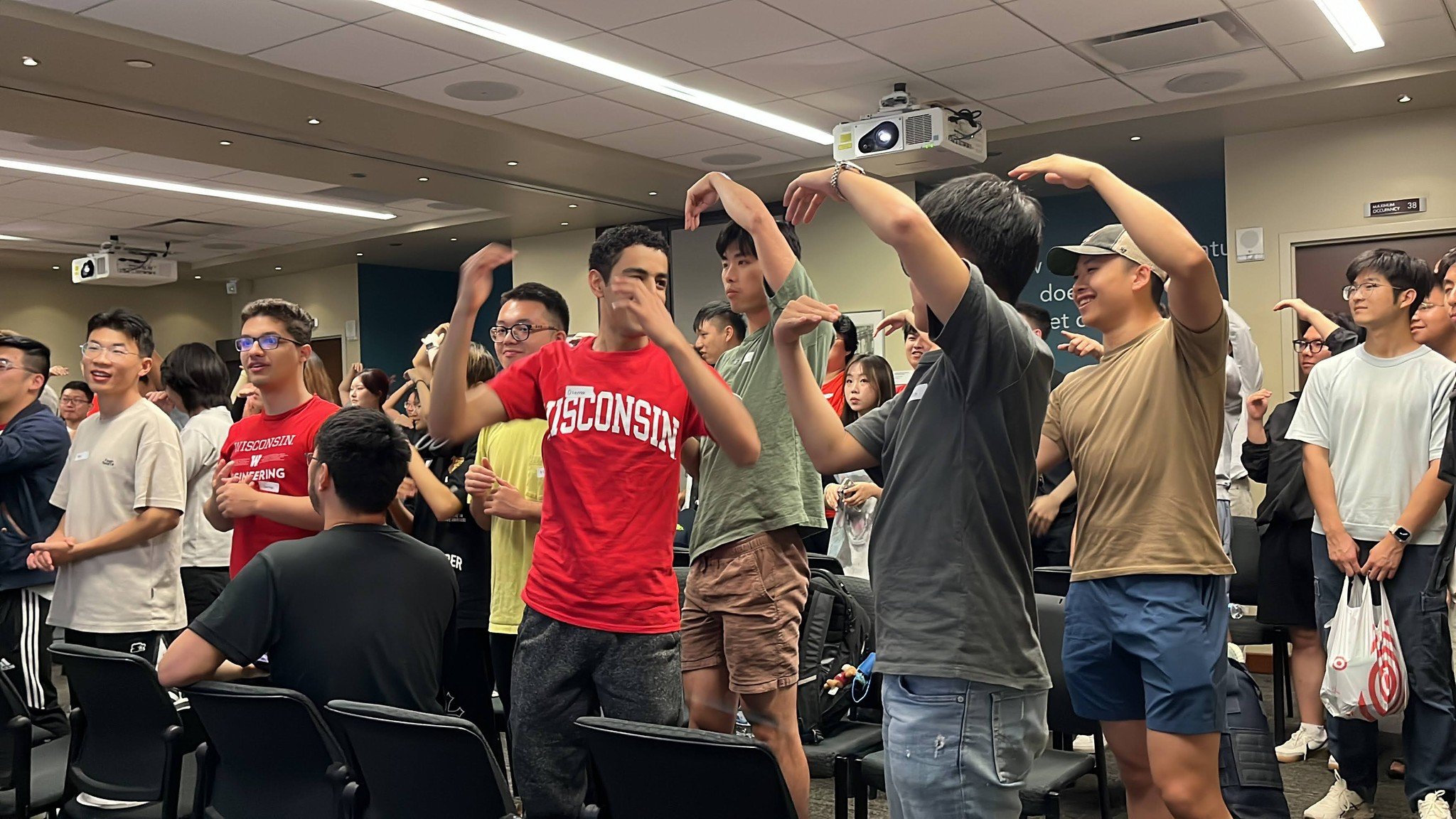 Last Friday, 08/30, we had an amazing time at the International Transfer &amp; New Student Welcome Night! 🍕🎉 The night was packed with yummy pizza, fun games, and an intriguing Bible study talk that sparked some great conversations. It was a blast 