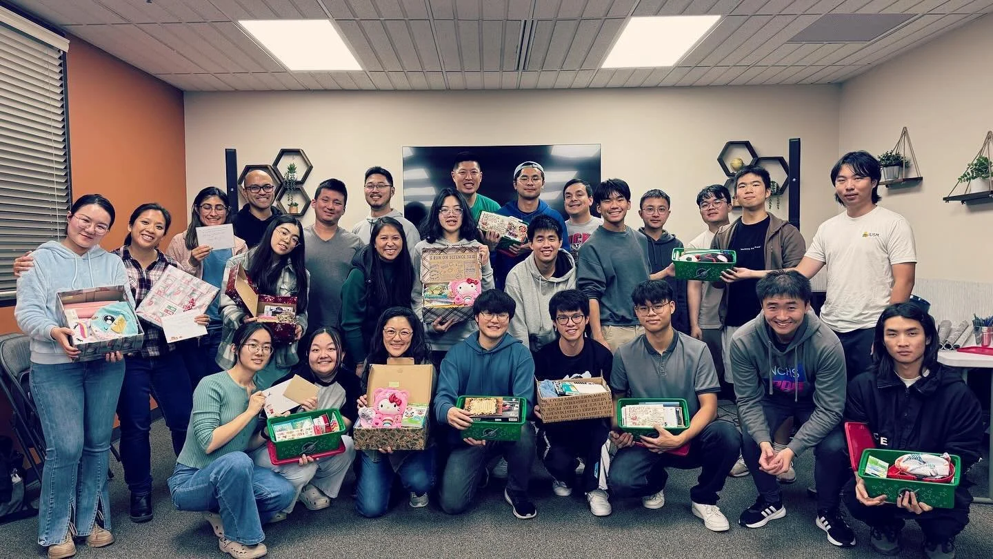 🎄🎁 What a joyful Friday night it was for our Operation Christmas Child event! We came together to shop for gifts, wrap them with care, and reflect on the true meaning of giving. ❤️ During a short devotional, we were reminded of the words, &ldquo;It