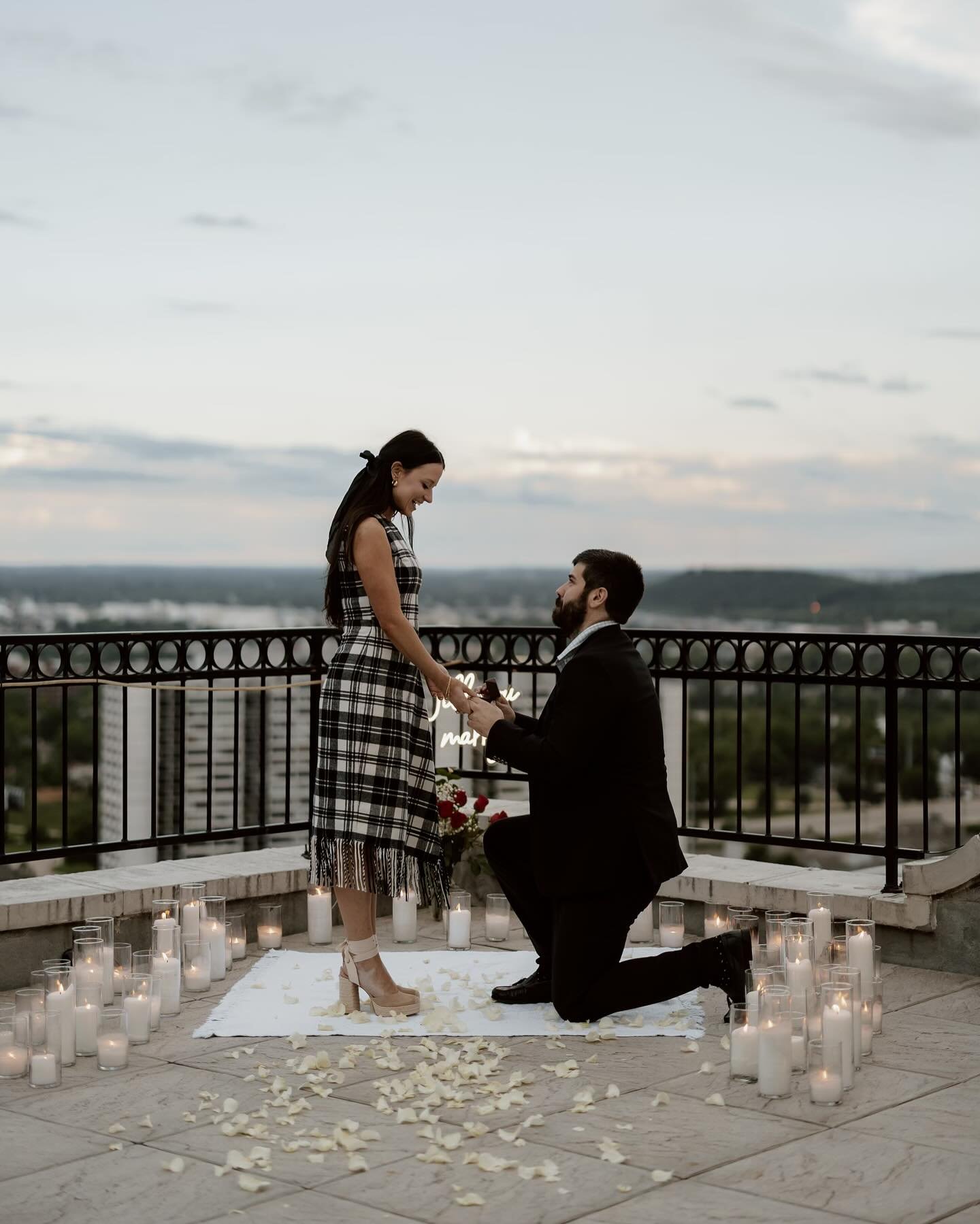 Proposals warm our hearts!π«Ά It’s the start of your Engagement & commitment to one another forever and we could not be more overjoyed to be a part of it!π₯
Congratulations to the future Mr & Mrs!π
Interested in popping the question? C