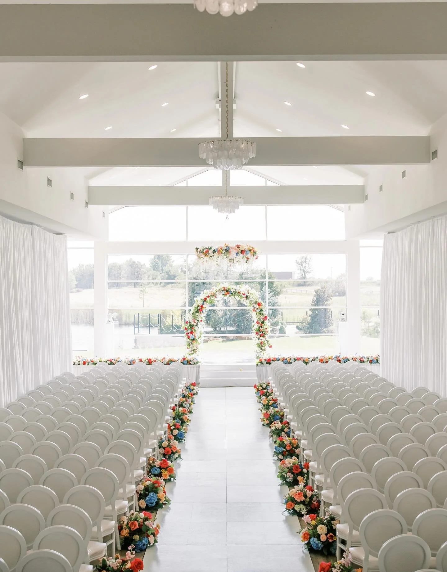 Moments from The Tate&rsquo;s Ceremony &amp; Cocktail Hour that warm our heart! A day full of THEM!💖🦋✨

Venue: @vinterratulsa 
Wedding Planner: @infinityroseeventsco @remington.allen00 @_audrey._.faith_ 
Photography: @andibravo_ 
Videography: @pato