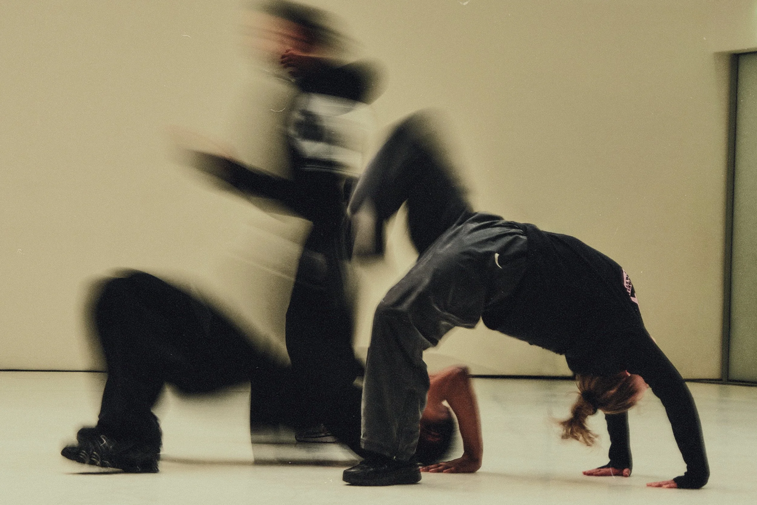 MM_2026_04_BoyBlue_ElizabethQuek 1.jpg