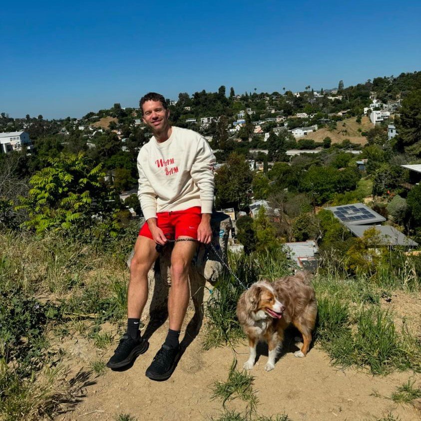 LA Baby ⚡Our man Dan taking the Wham Bam Sweater global x We love to see it! 
PS - Yes, we now ship internationally 🤟🏼
#allianceofkin #aok #designedinaustralia #organic #sustainable #hollywood #ootd