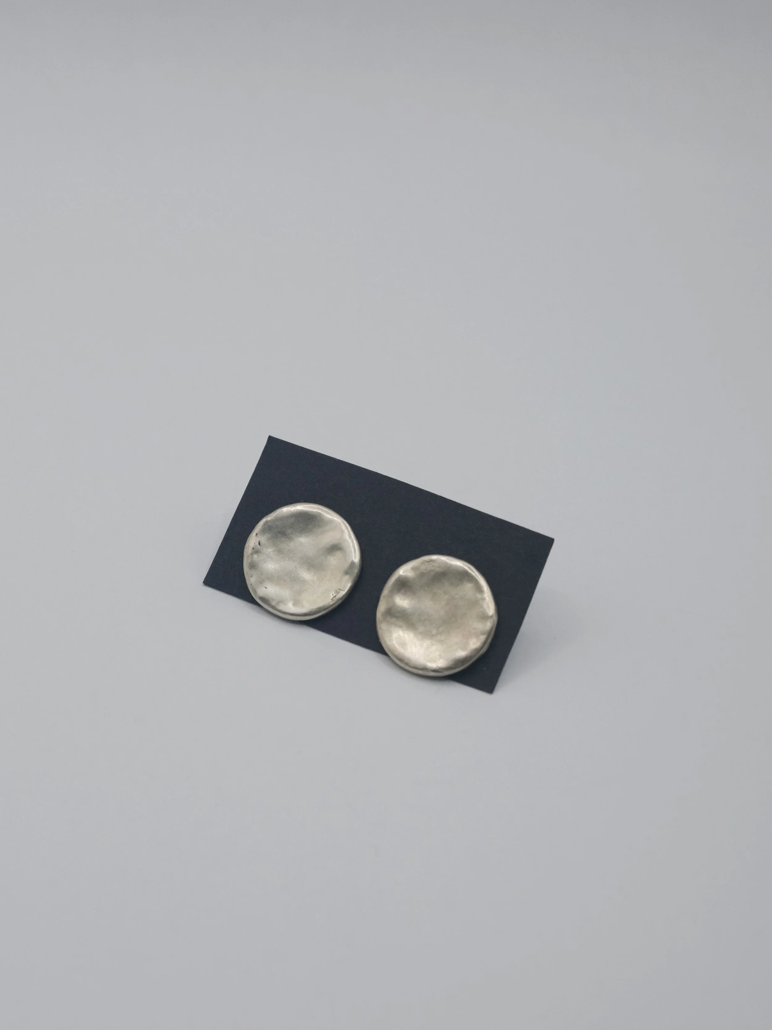 Circle-earrings---silver.jpg