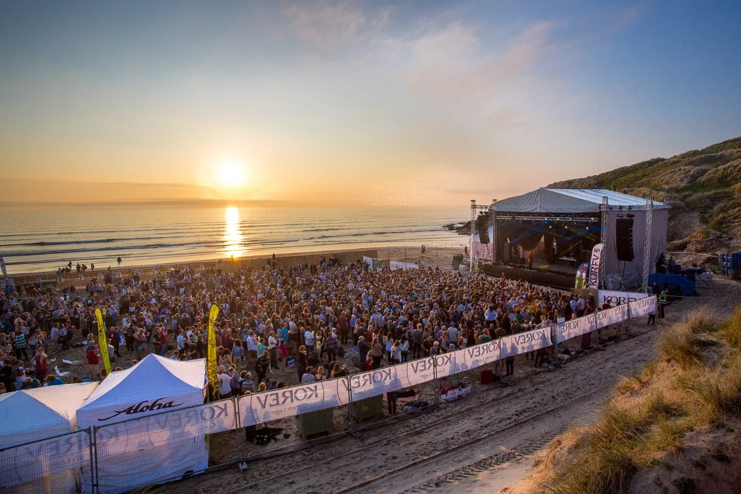 Tunes in the Dunes