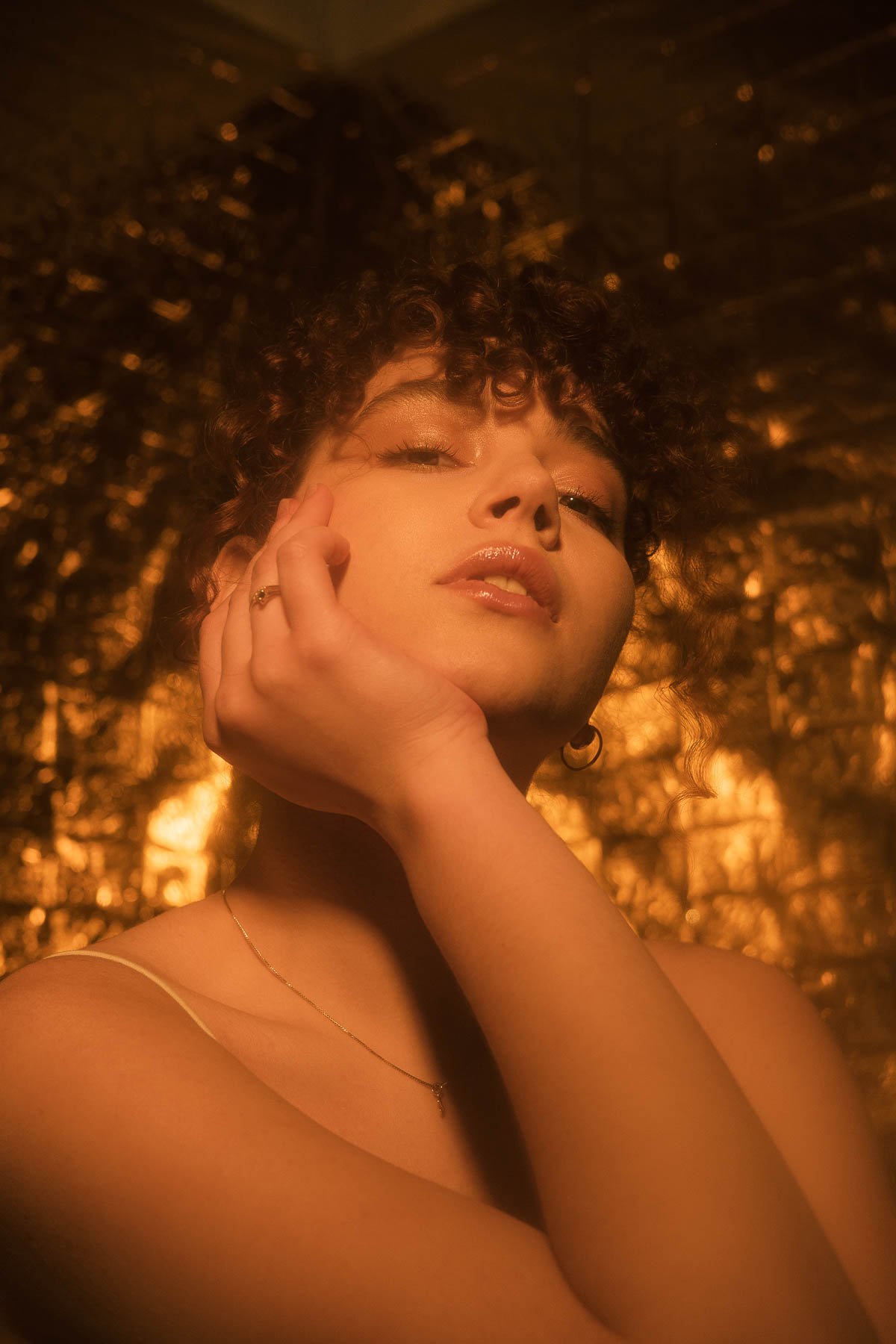 AnzaiKen_Collabo_Website_Godox_Sophie_2.jpg