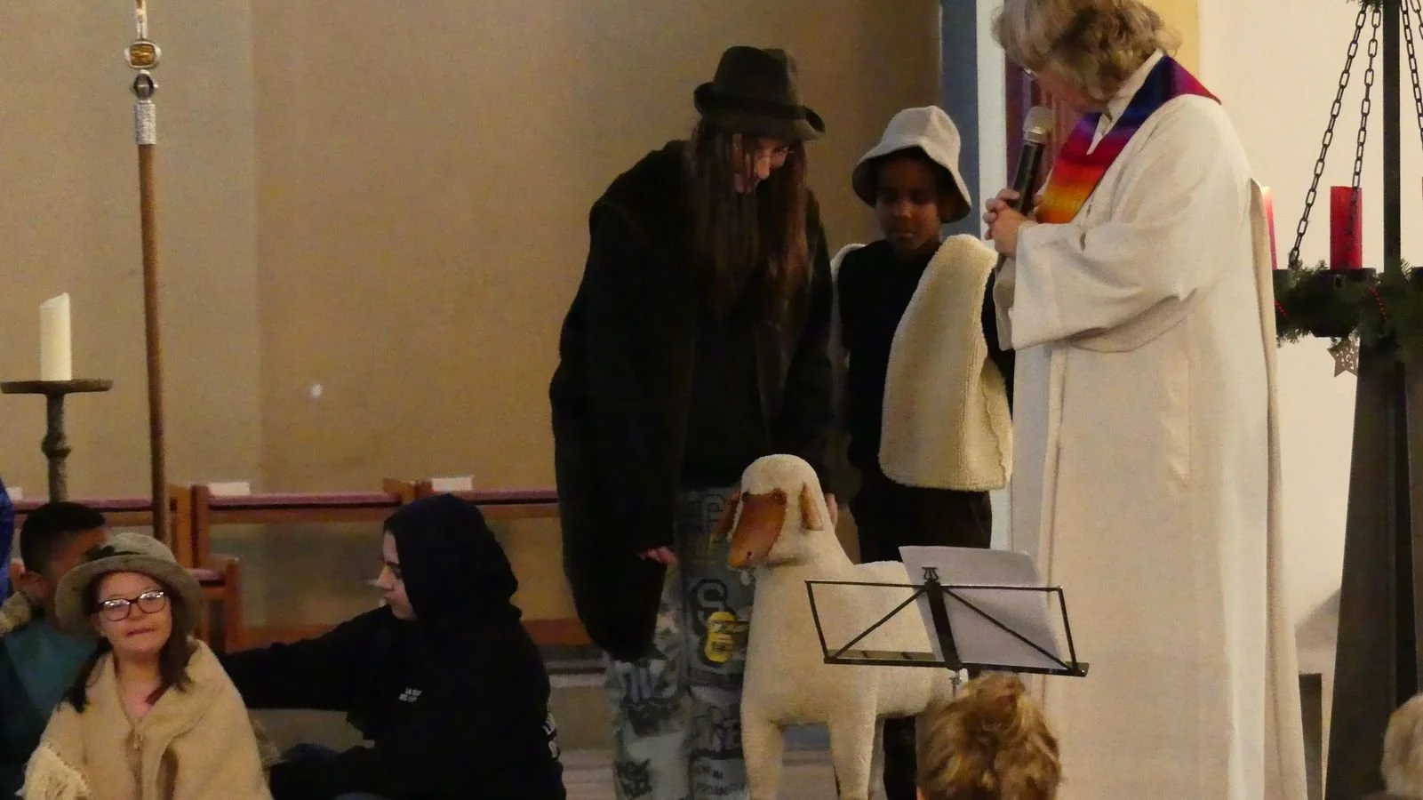 gottesdienst_25_25.jpg