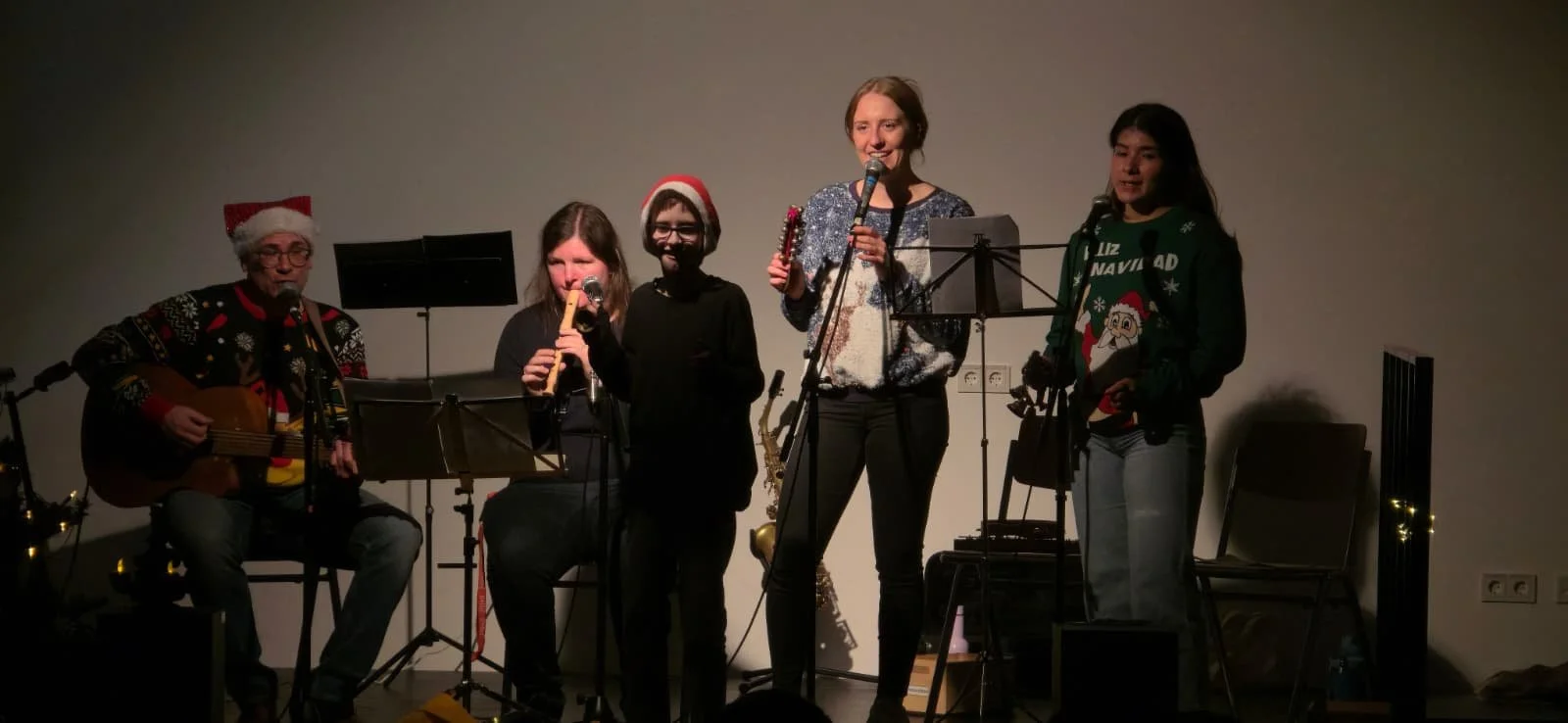 weihnachtssingen_25_010.jpg