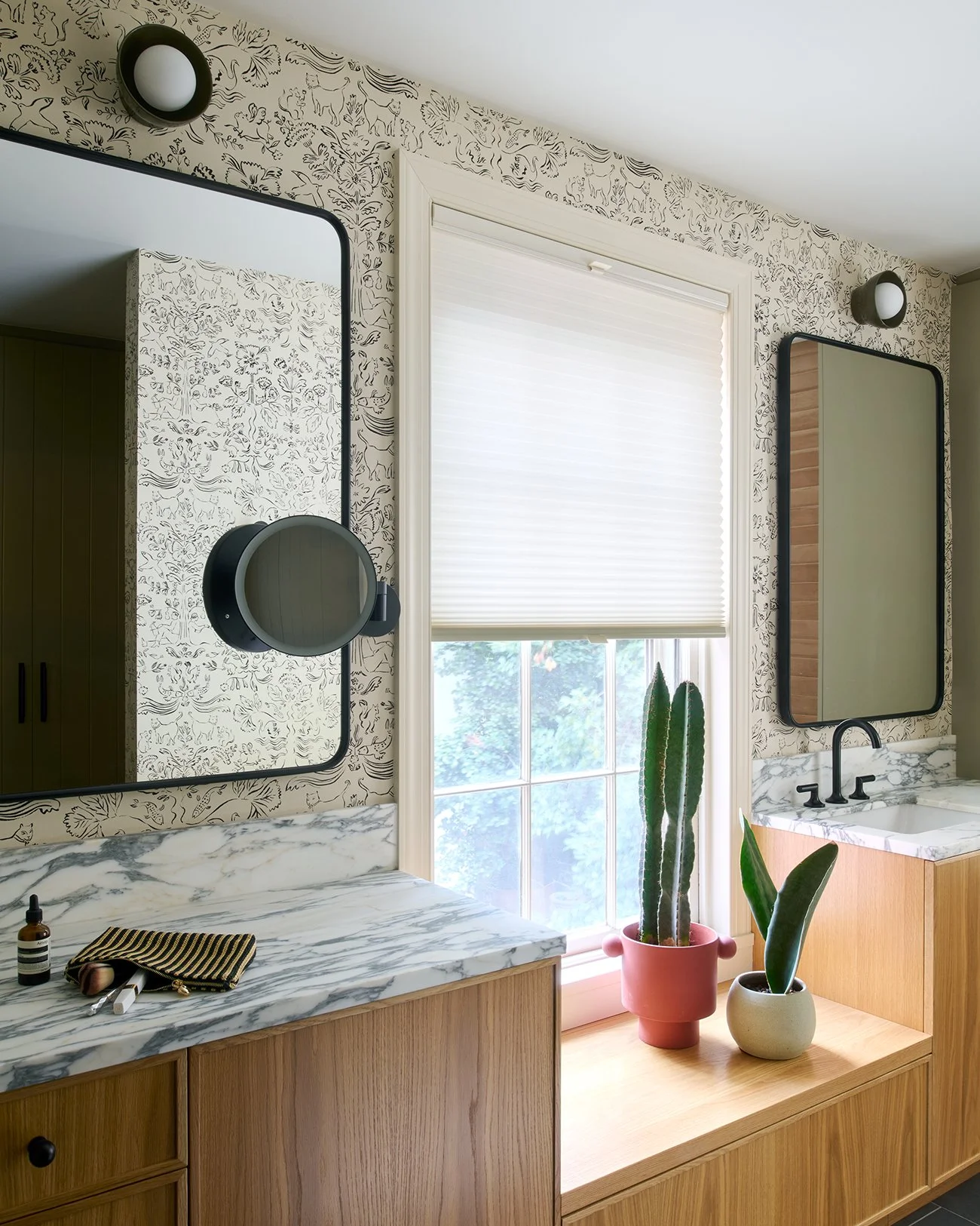 delancey_lores_bath_06_v2.jpg