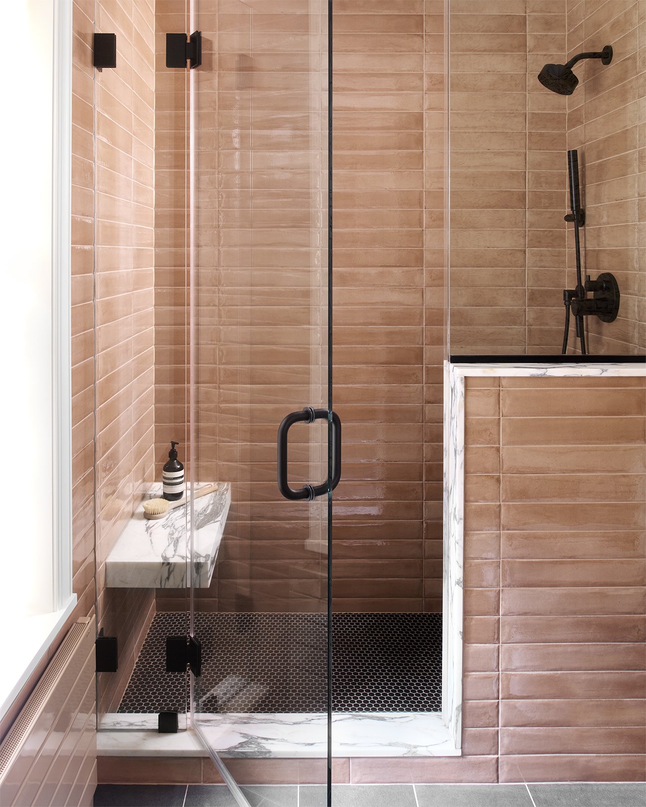 delancey_lores_bath_04.jpg