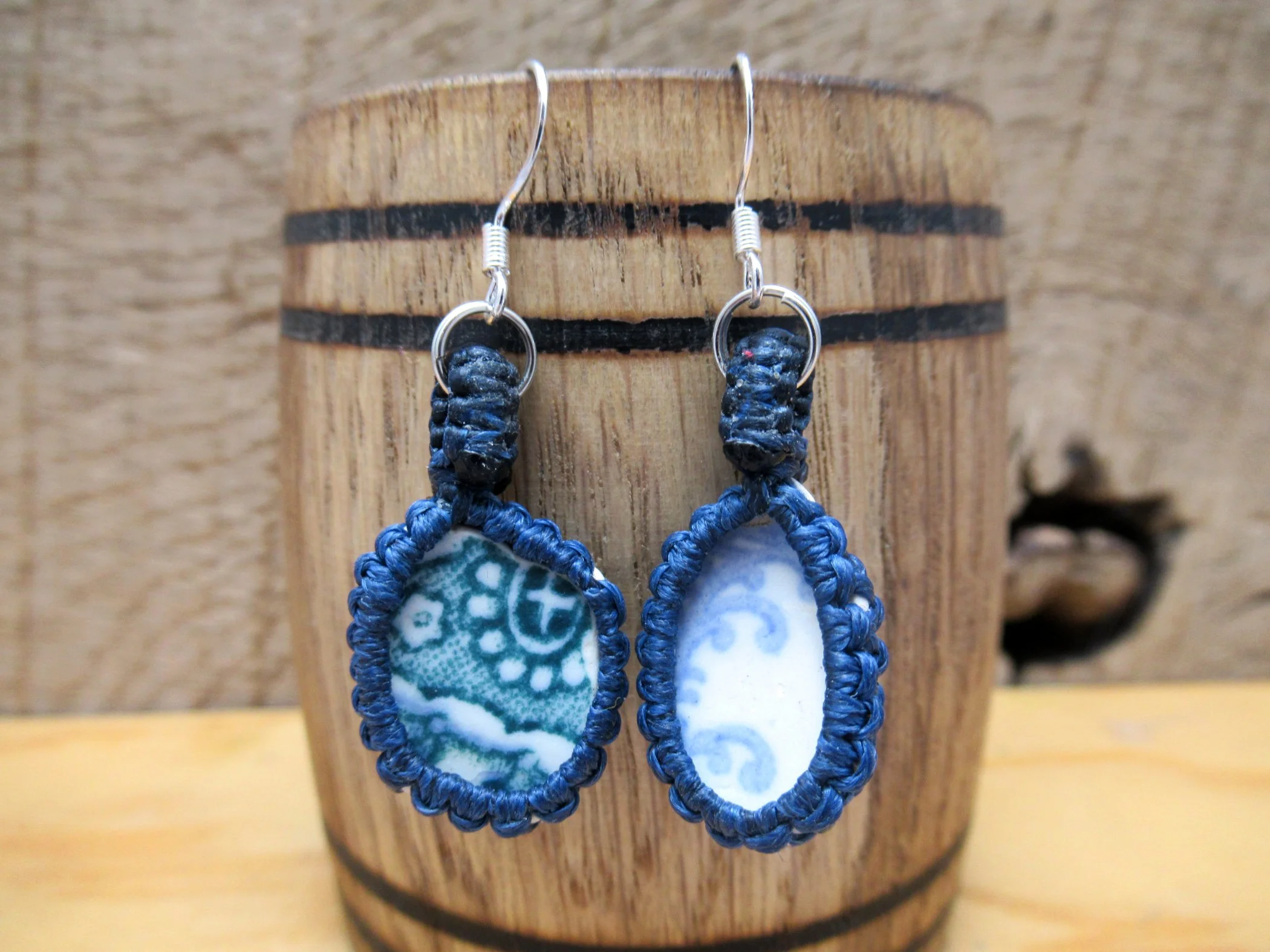Small asymetric sea pottery macrame earrings, one of a kind FREE SHIPPING WORLDWIDE
